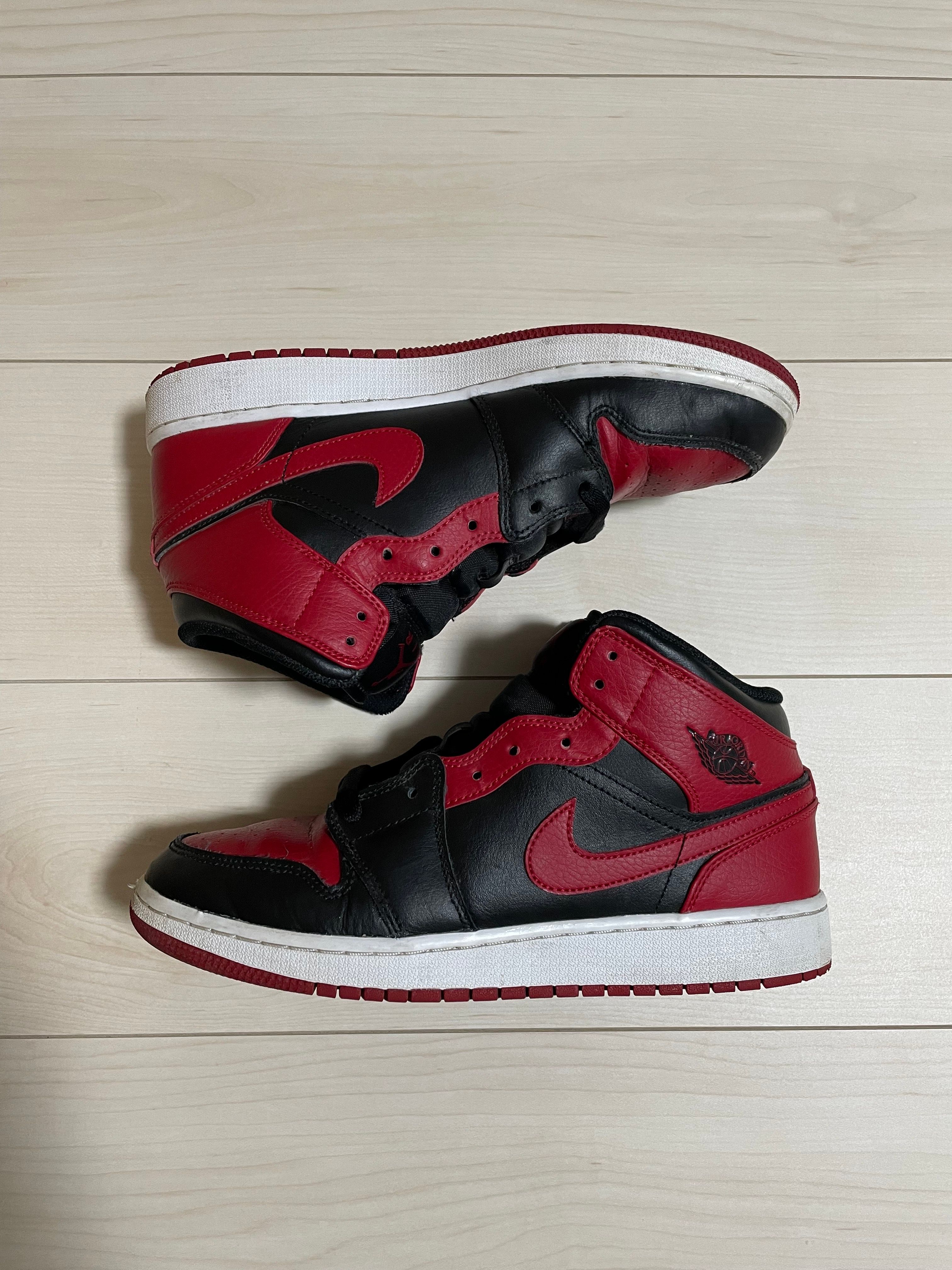 Nike GS Air Jordan 1 Mid "Bred"