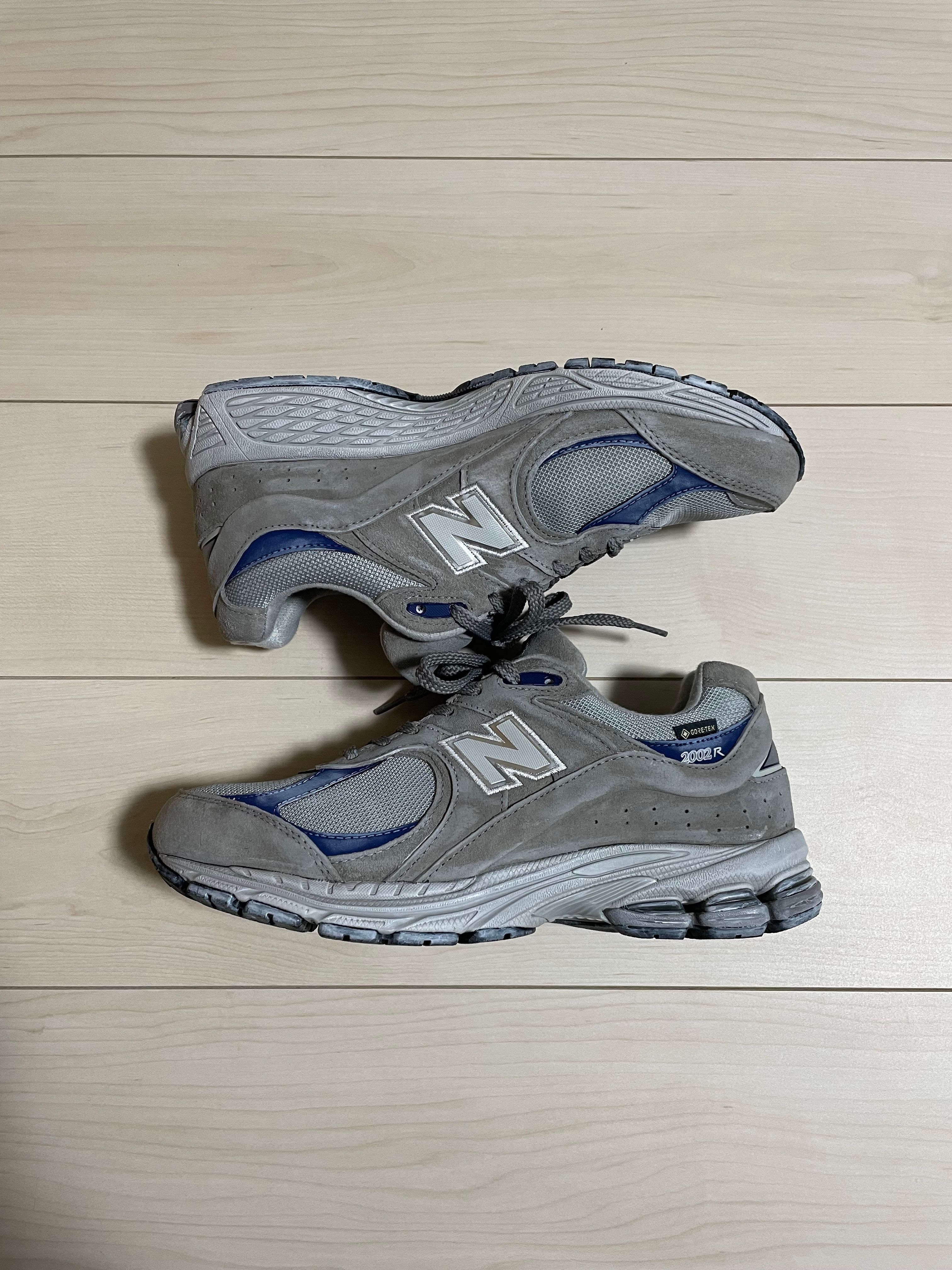 New Balance 2002R "Light Gray"