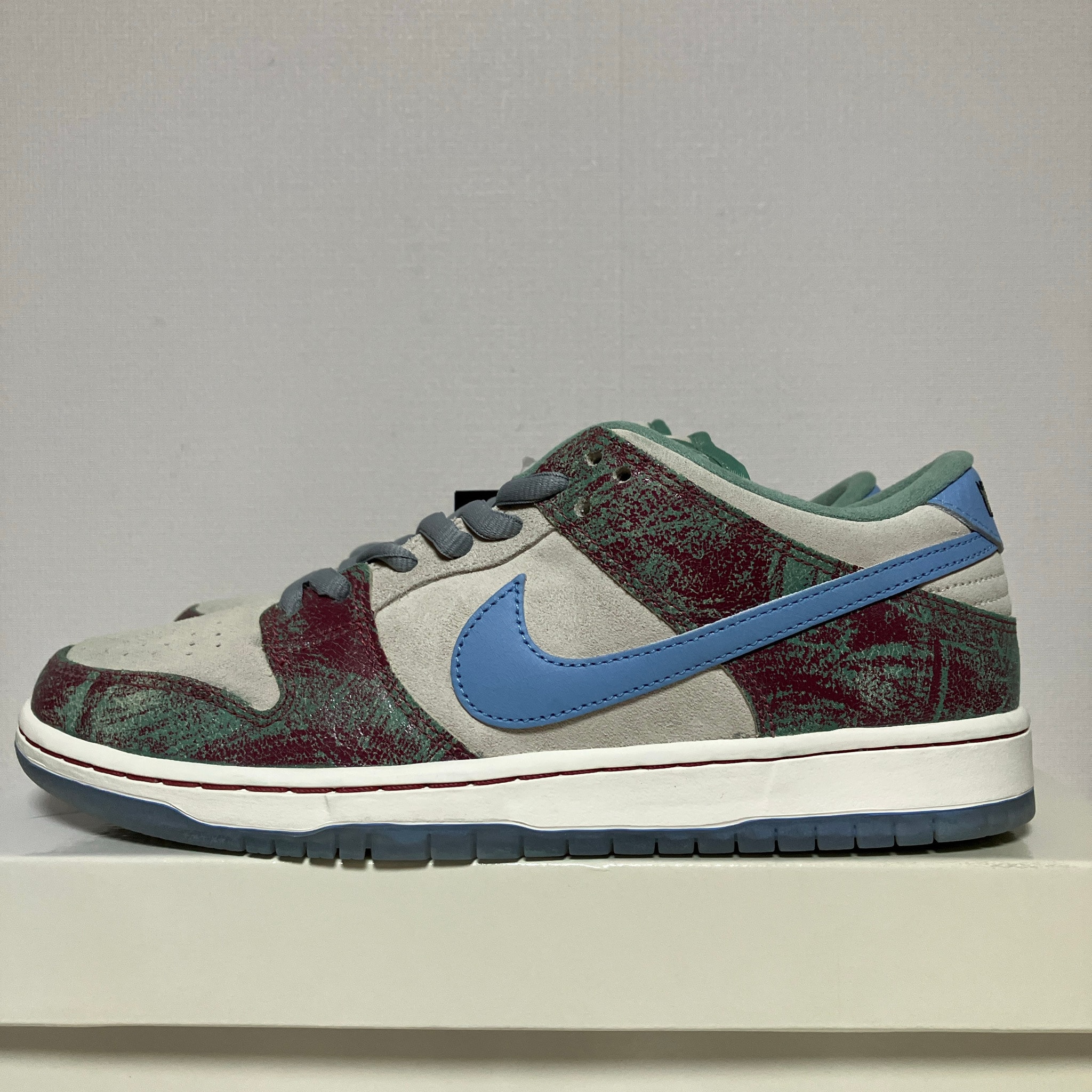 Crenshaw Skate Club × Nike SB Dunk Low PRO QS "Sail/Light Blue-Cedar"