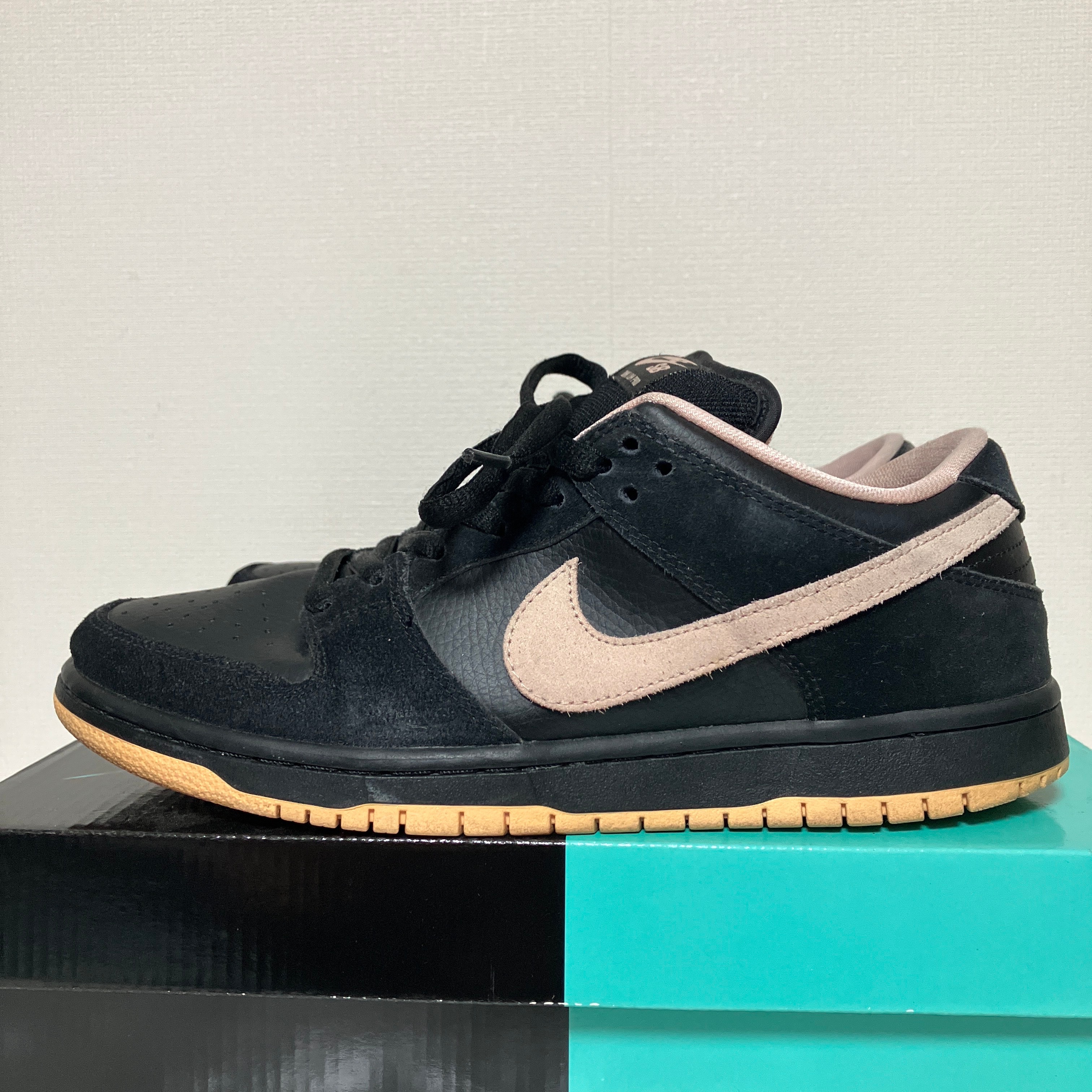 Nike SB Dunk Low PRO "Black/Washed Coral"