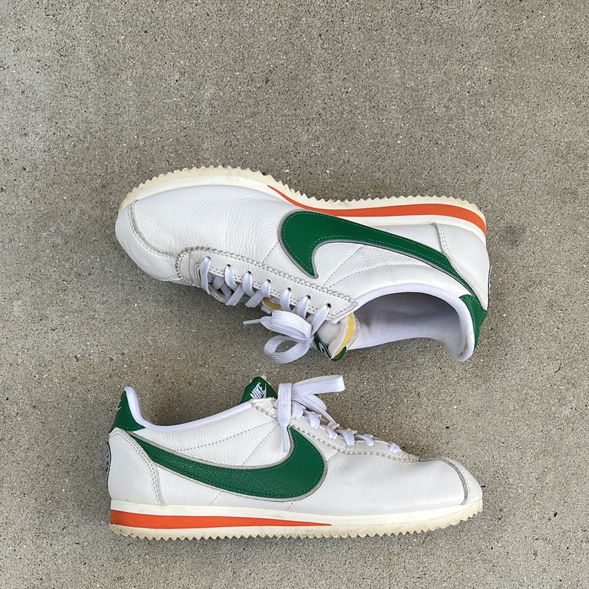 NIKEストレンジャーシングス コルテッツ 新品 NIKE CORTEZ コルテッツ NIKEストレンジャーシングス コルテッツ 新品 NIKE CORTEZ コルテッツ