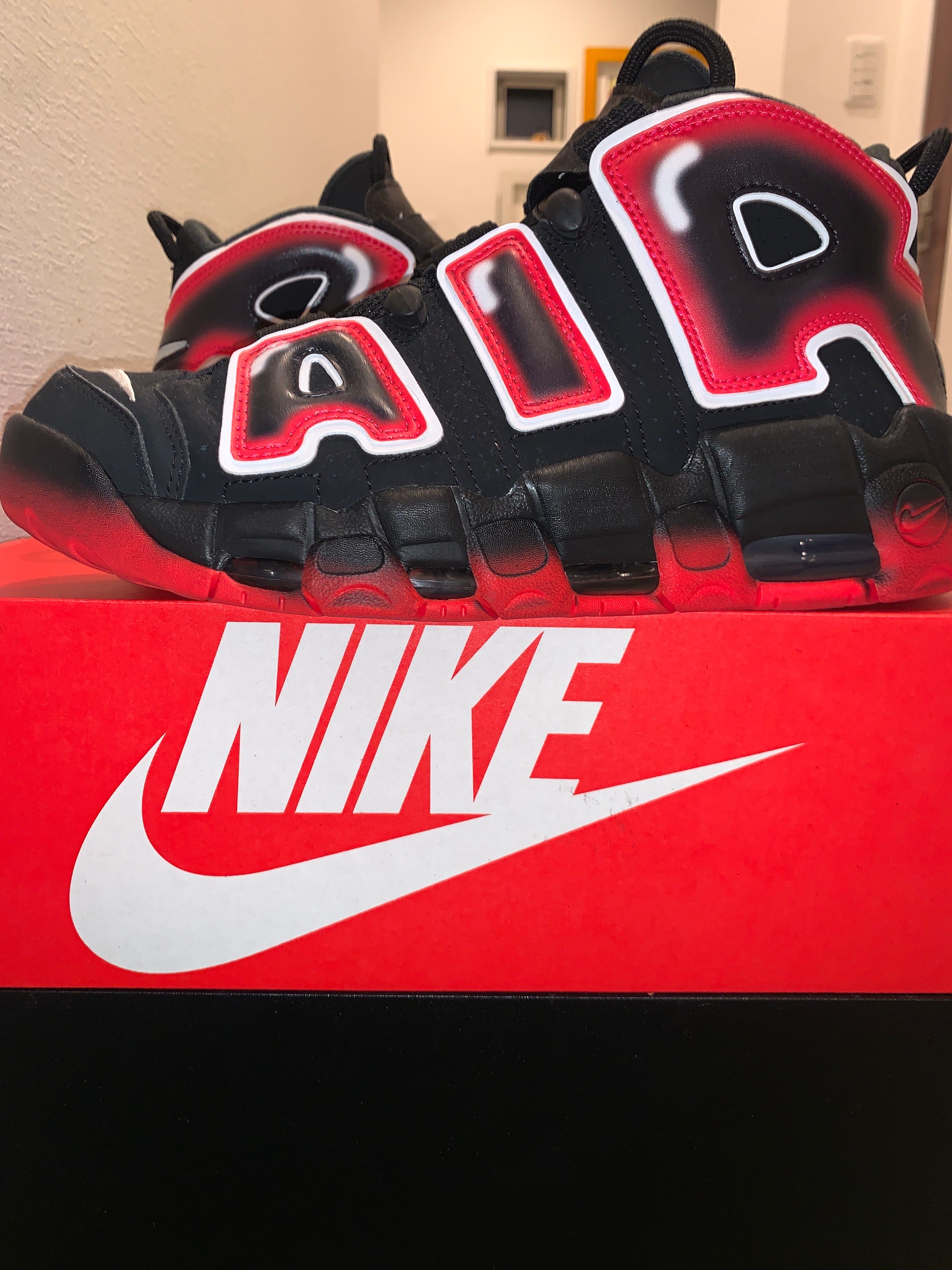 NIKE AIR MORE UPTEMPO "LASER CRIMSON"