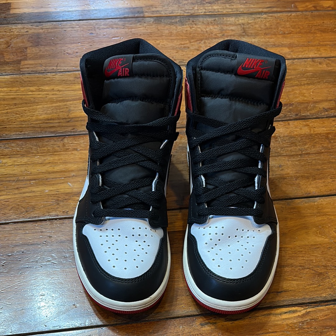 ナイキ エアジョーダン1 レトロ ハイ OG "ブラックトゥリイマジンド"