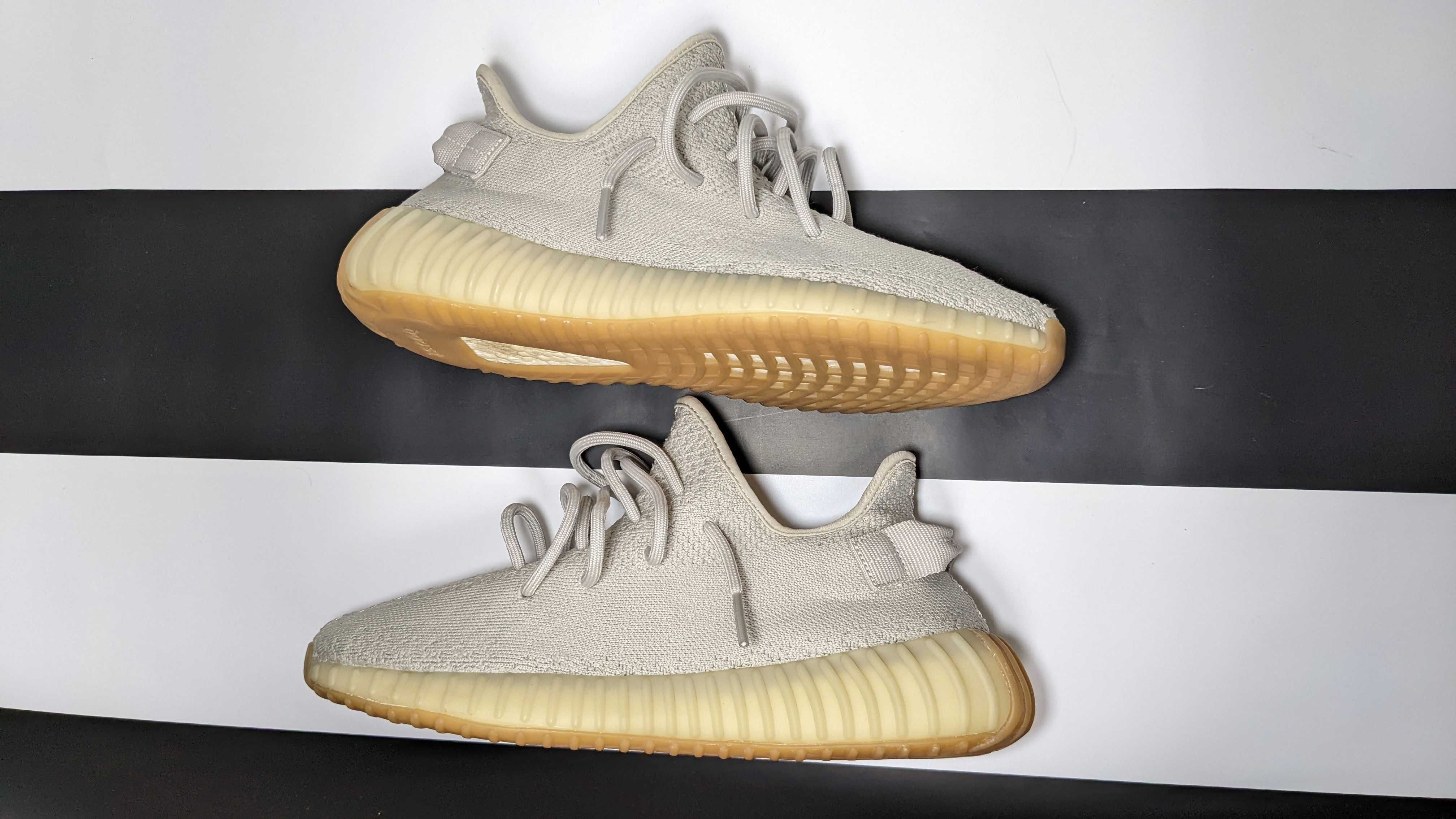 adidas YEEZY BOOST 350 V2 "Sesame"