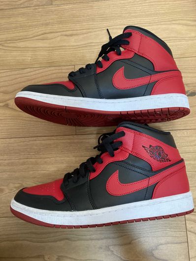 Nike Air Jordan 1 Mid "Bred"