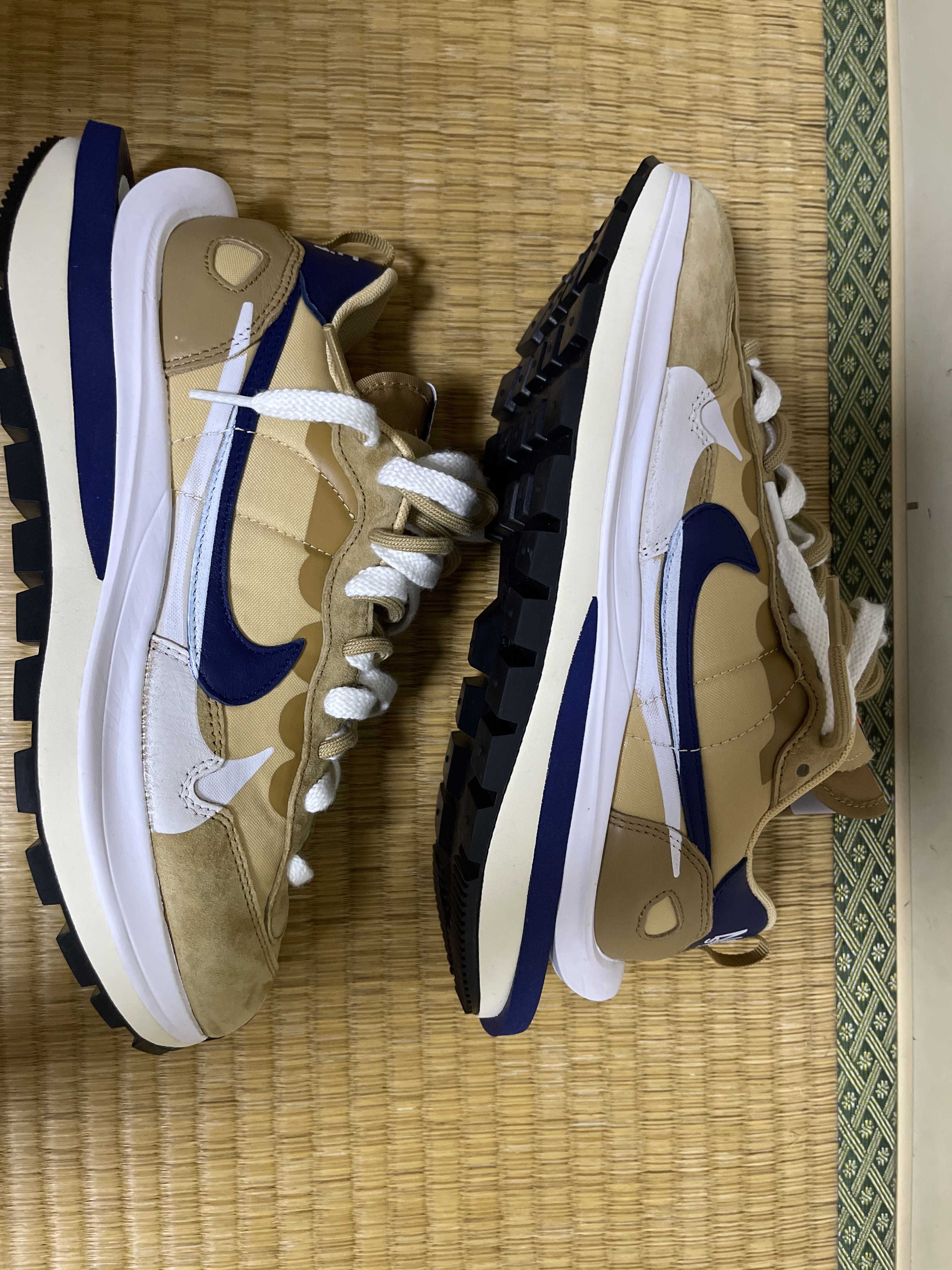 Sacai × Nike Vapor Waffle "Sesame And Blue Void"