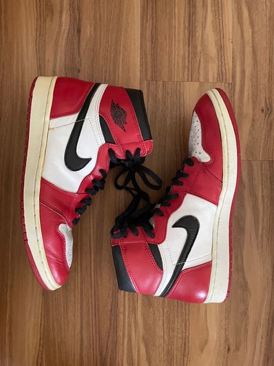 Nike Air Jordan 1 Retro High "Chicago" (1994)