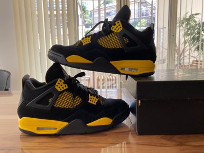 Nike Air Jordan 4 Retro "Thunder"(2023)