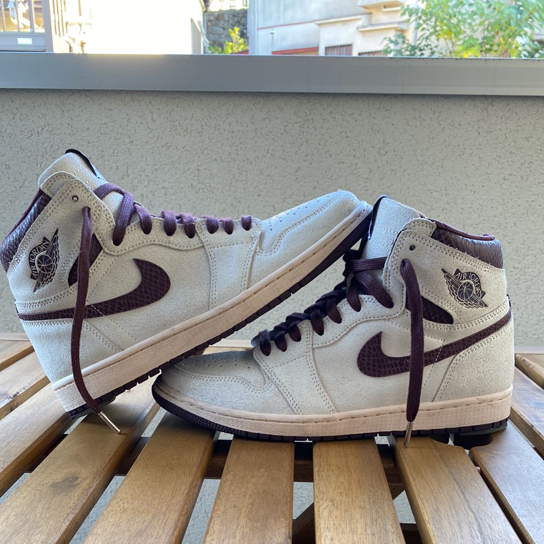 A Ma Maniere × Nike Air Jordan 1 Retro High OG "Sail and Burgundy"