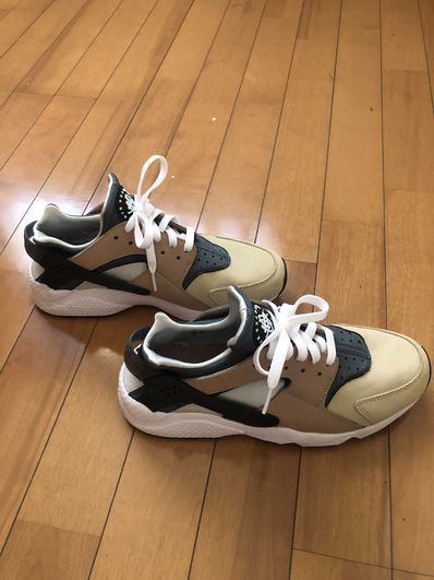 Nike Air Huarache "Escape" (2021)