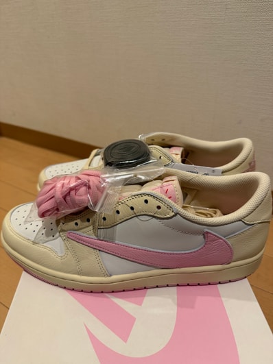 Travis Scott × Nike Air Jordan 1 Retro Low OG "Muslin/Shy Pink"