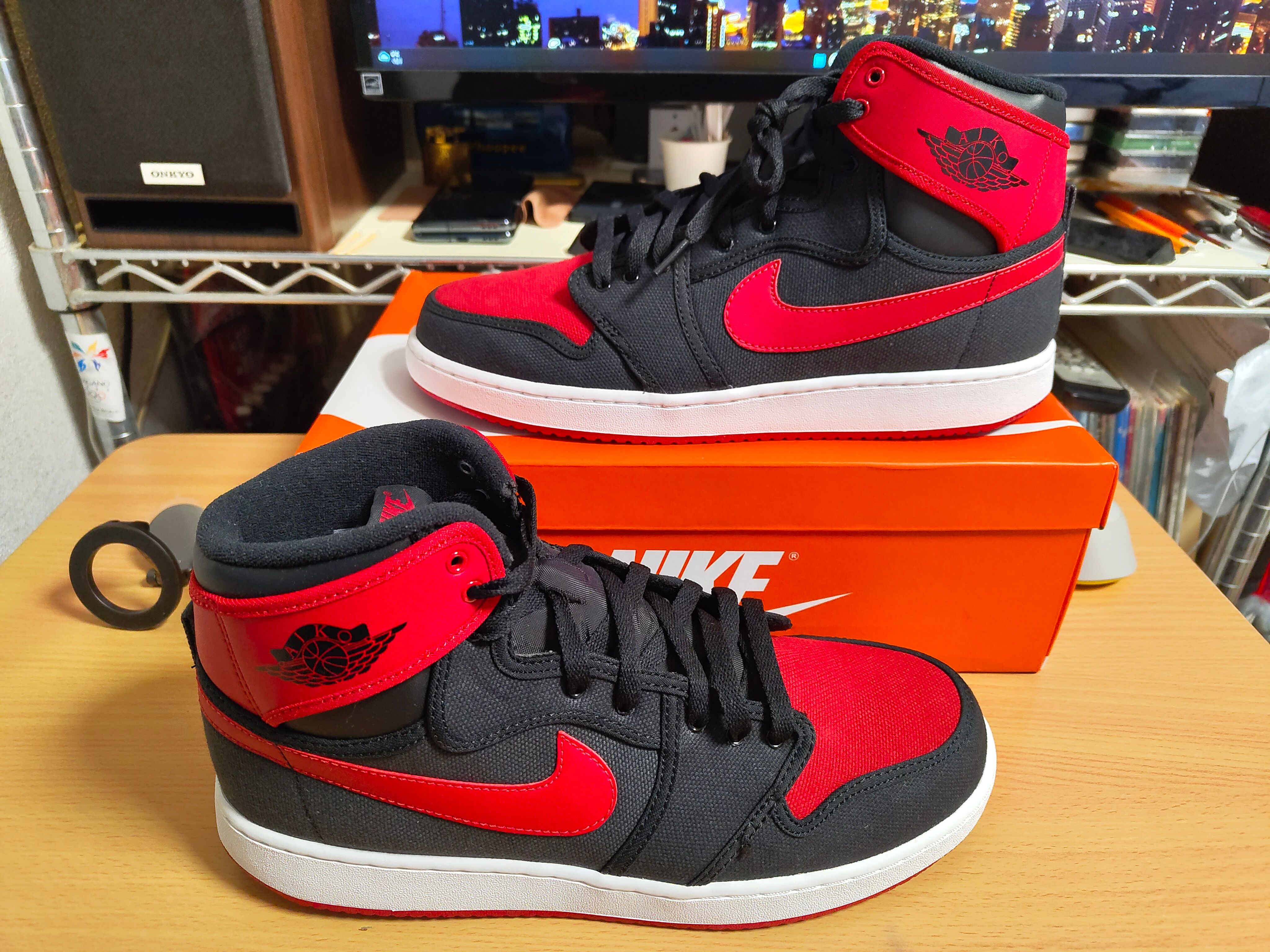 Nike Air Jordan 1 Retro High KO "Bred" (2015)