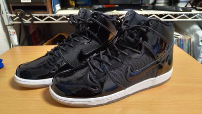 Nike SB Dunk High "Space Jam"