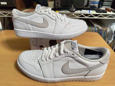 Nike Air Jordan 1 Low OG "Neutral Grey"