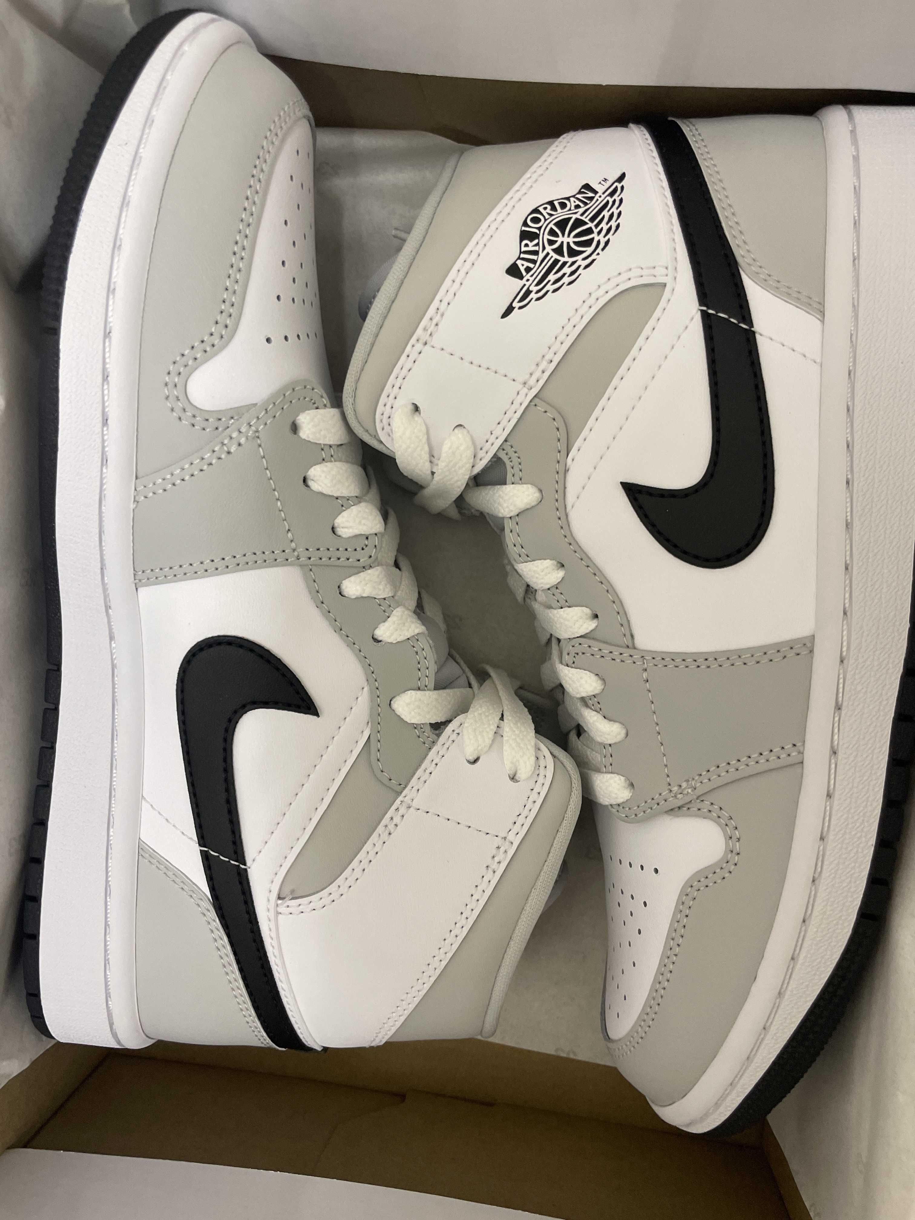 Nike Women's Air Jordan 1 Mid "Grey Fog/White/Black"