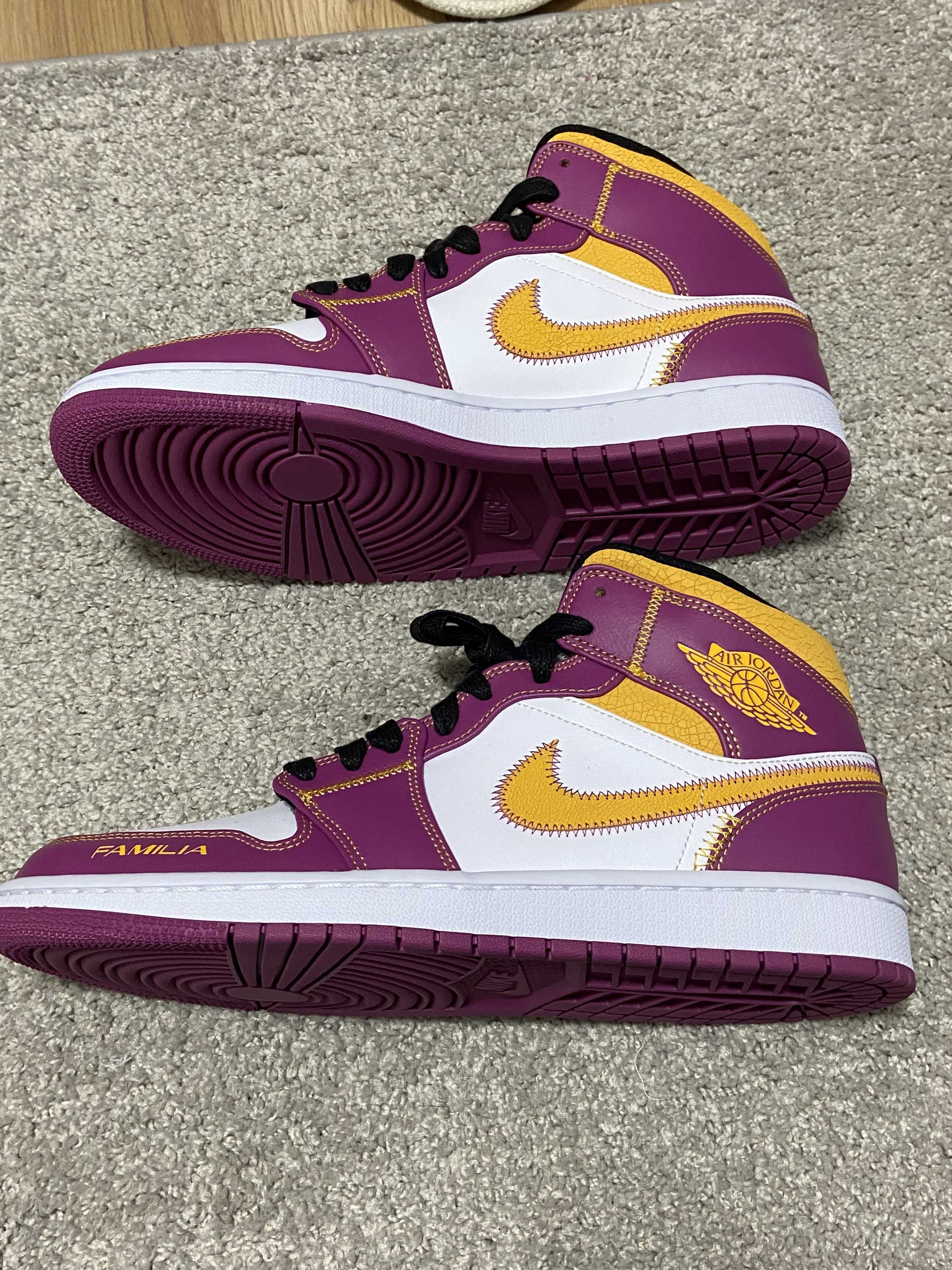 Nike Air Jordan 1 Mid "Dia De Muertos"  