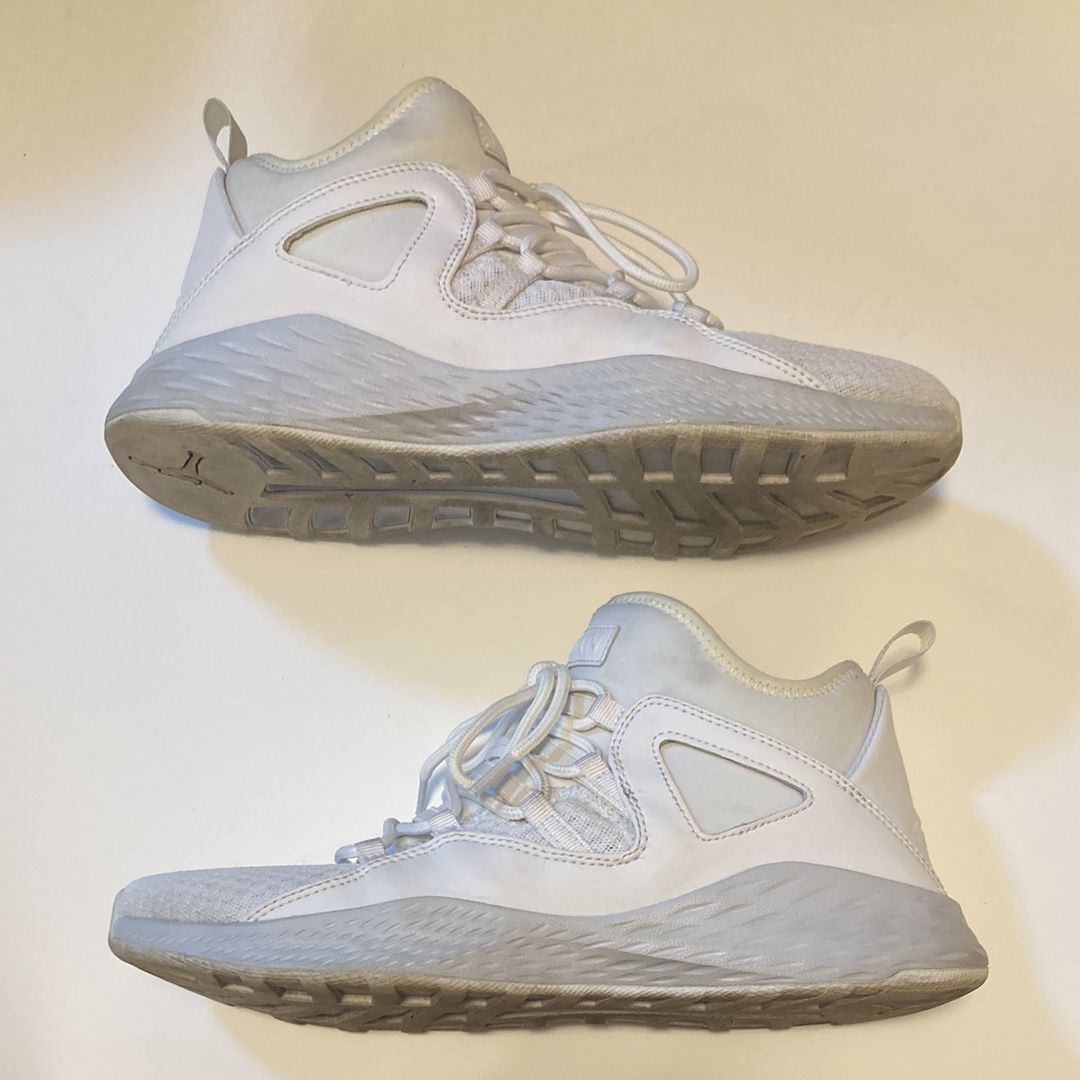 Nike Air Jordan Formula 23 "White Pure Platinum"