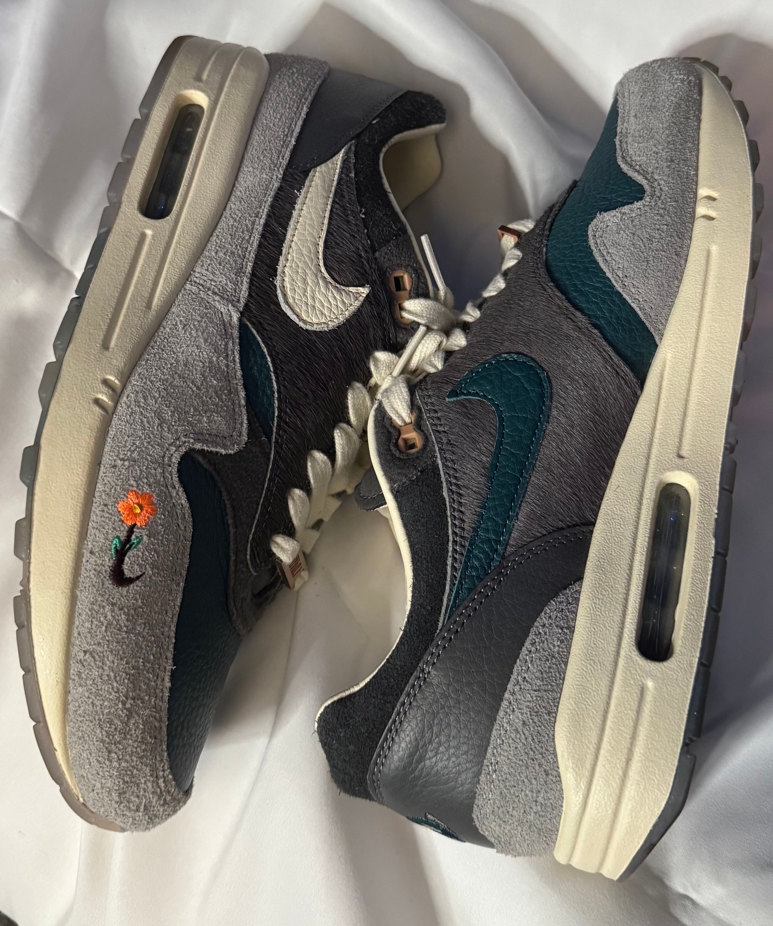 Kasina × Nike Air Max 1 