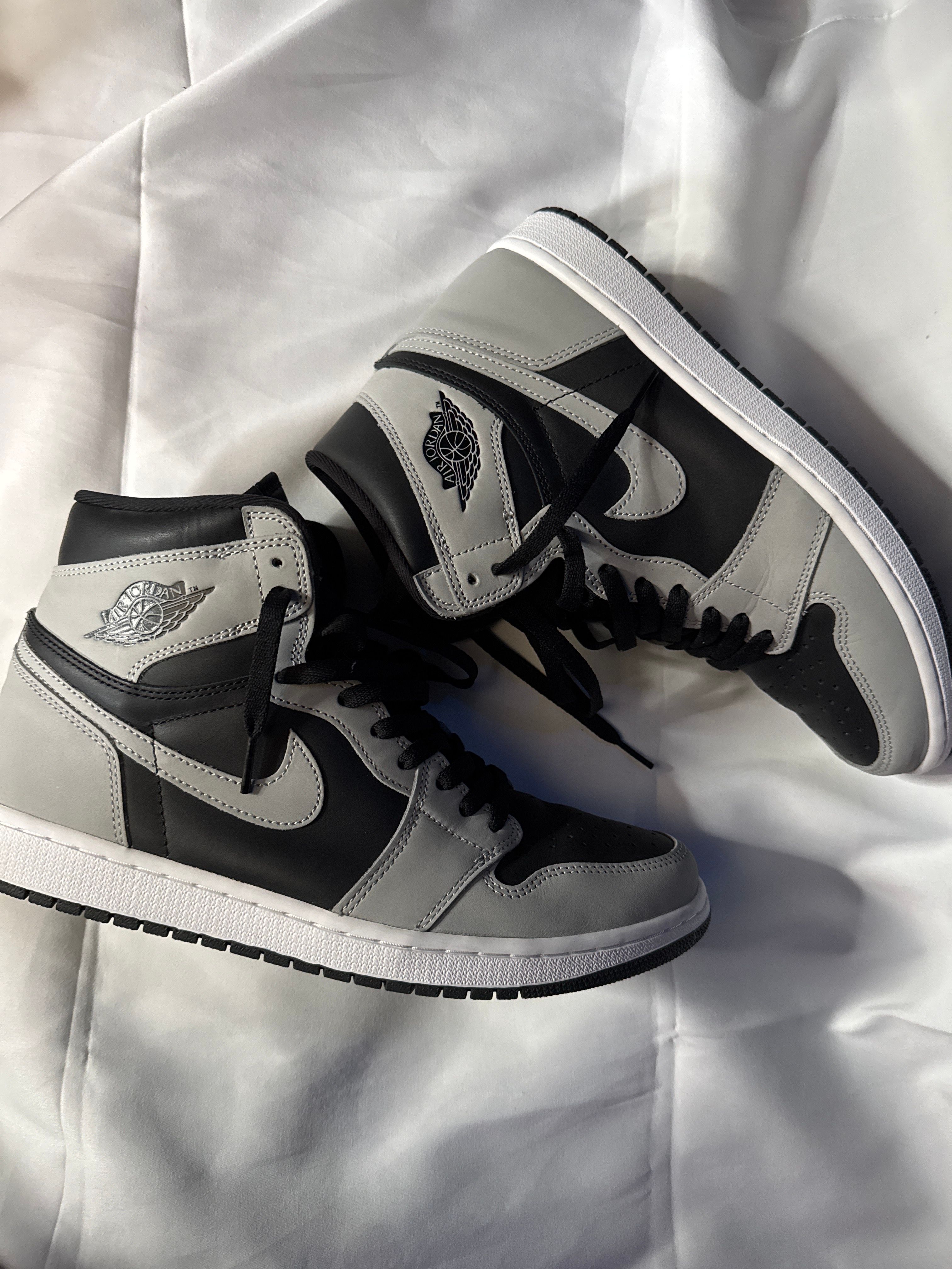 Nike Air Jordan 1 High OG "Shadow 2.0"