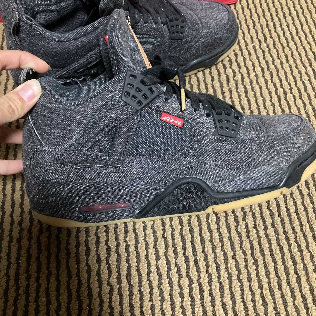 Nike × Levi's Air Jordan 4 "Black Denim" (Tag: LEVIS®)