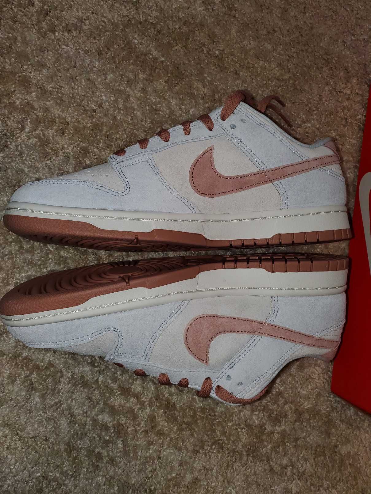 Nike Dunk Low "Fossil Rose"