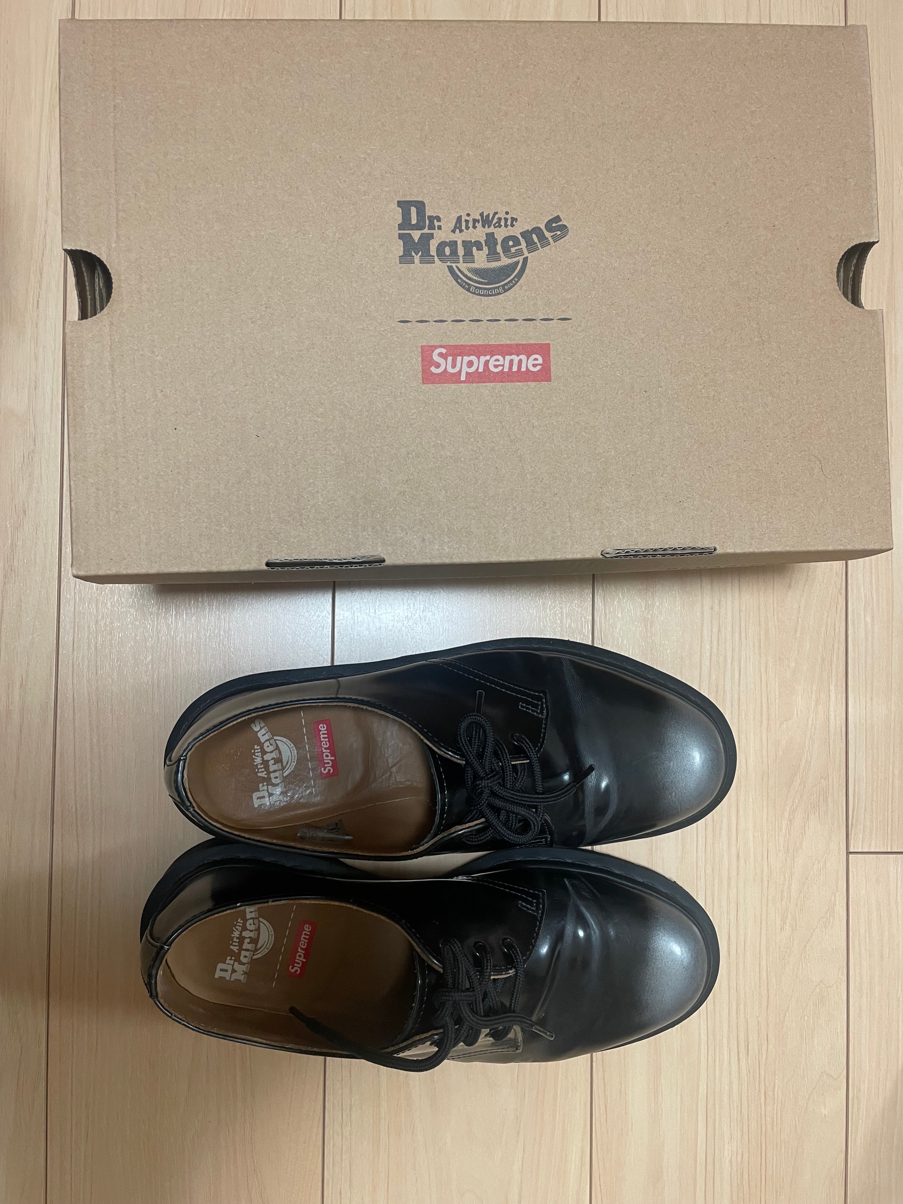 シュプリーム × ドクターマーチン 1461 3アイ シューズ "ブラック"