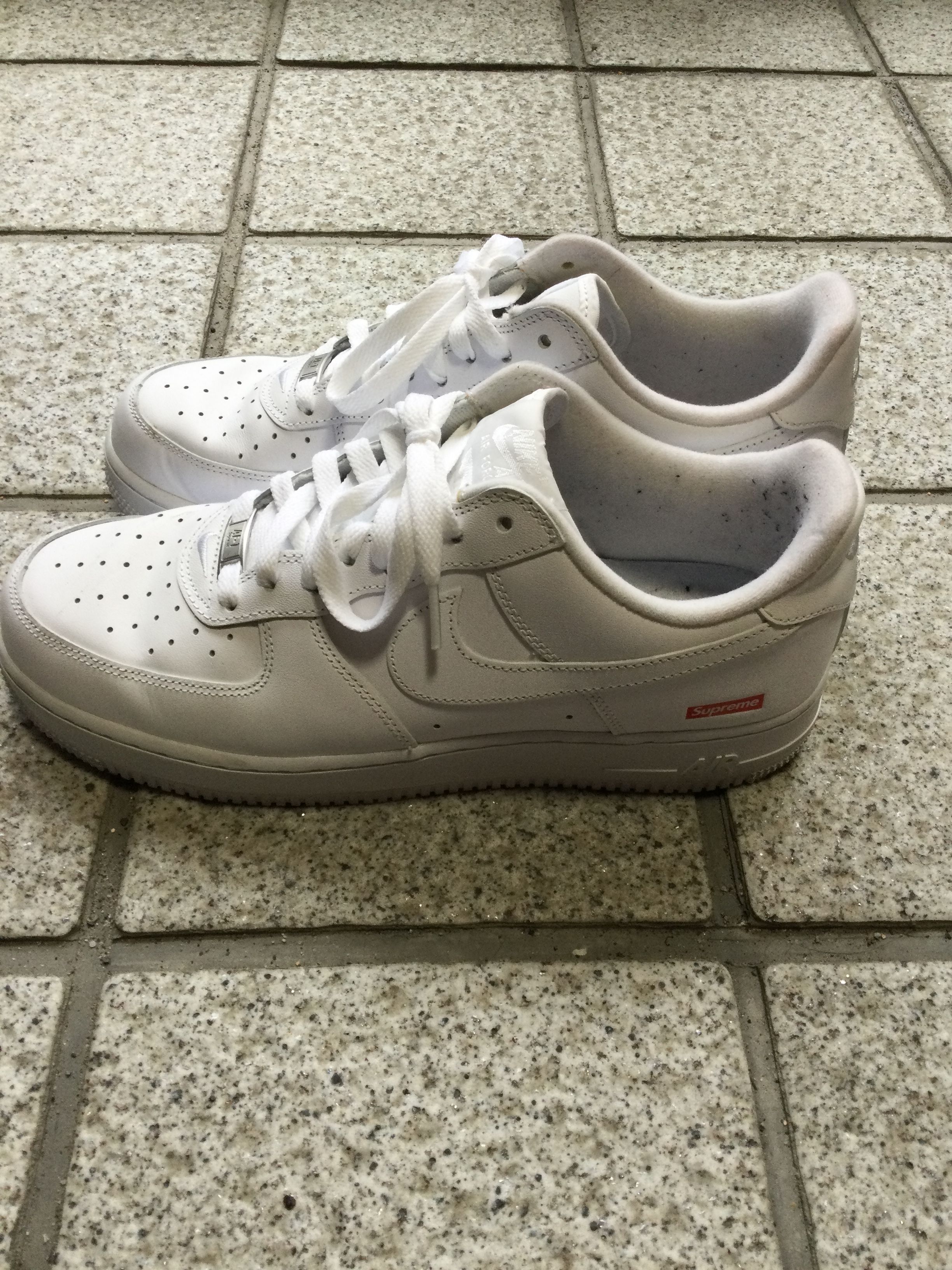 Supreme × Nike Air Force 1 Low "White"