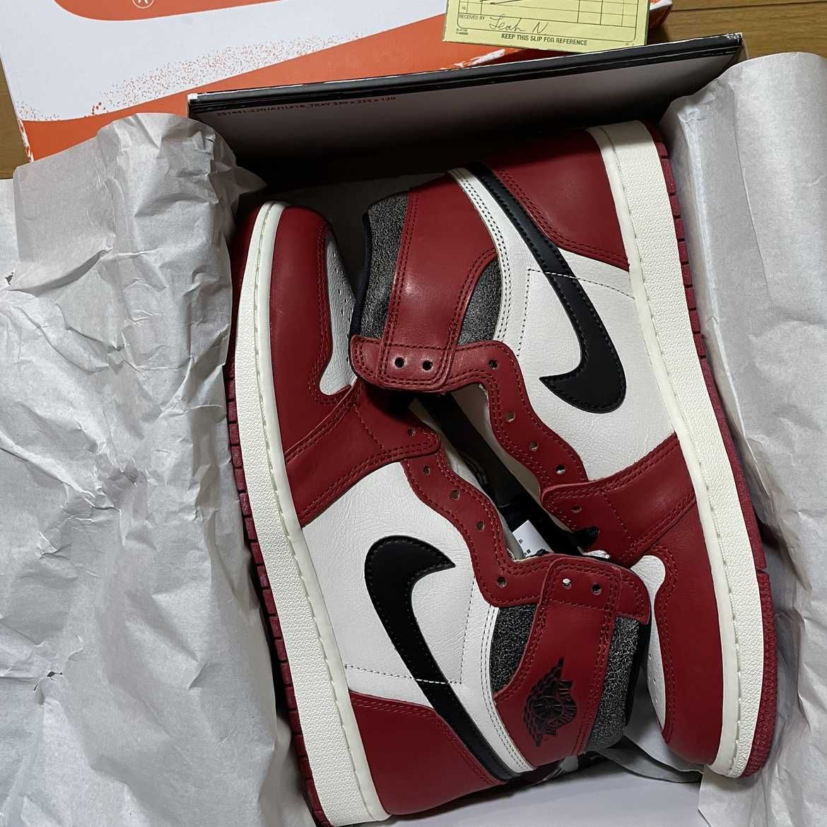 Nike Air Jordan 1 High OG "Lost & Found/Chicago"