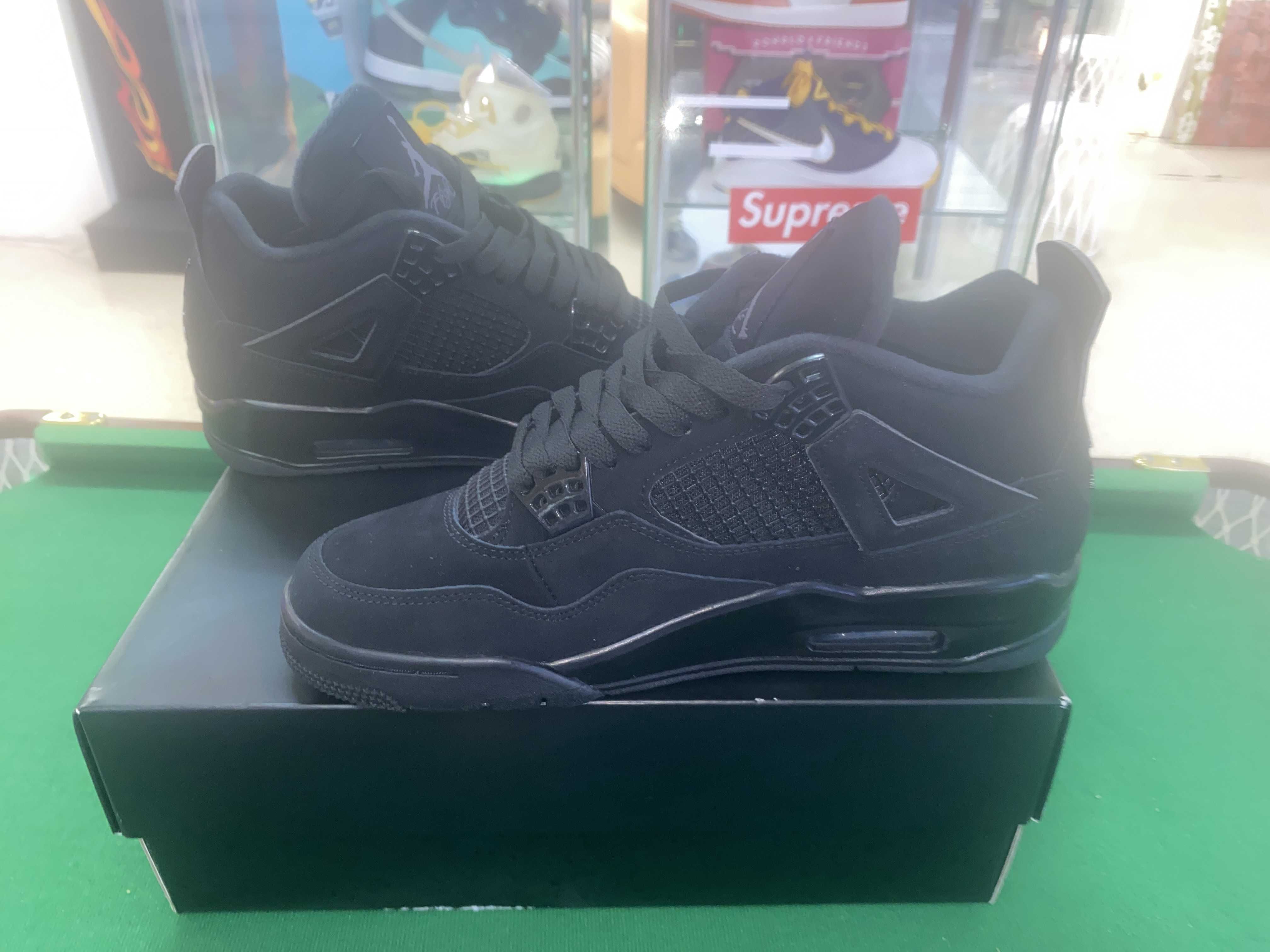 Nike Air Jordan 4 "Black Cat"