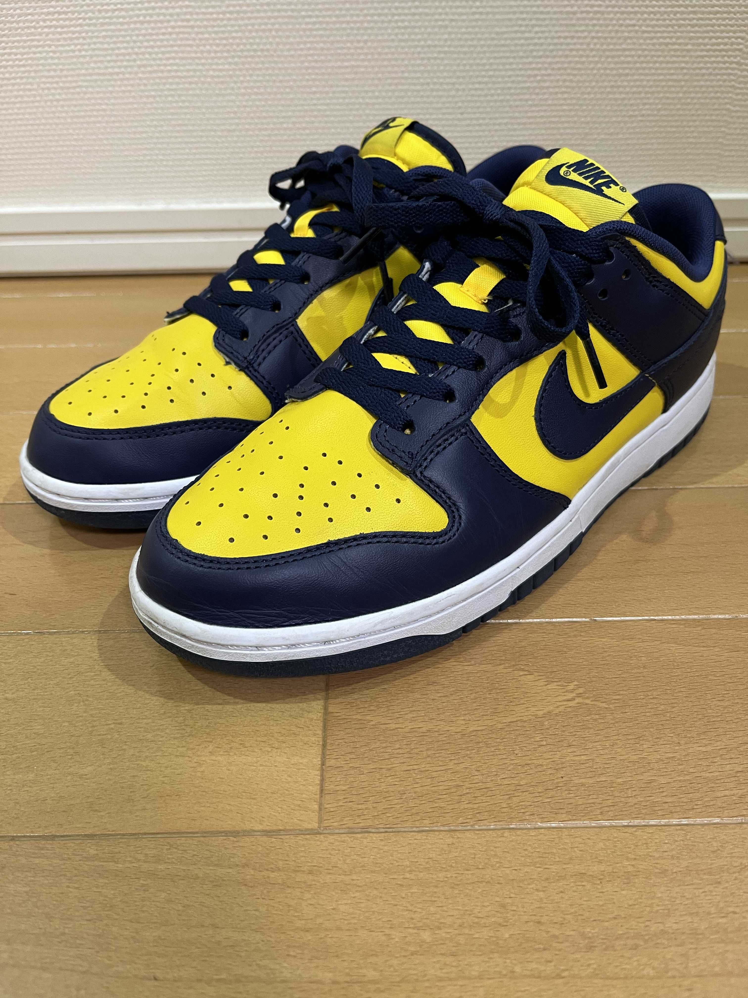 Nike Dunk Low "Michigan"