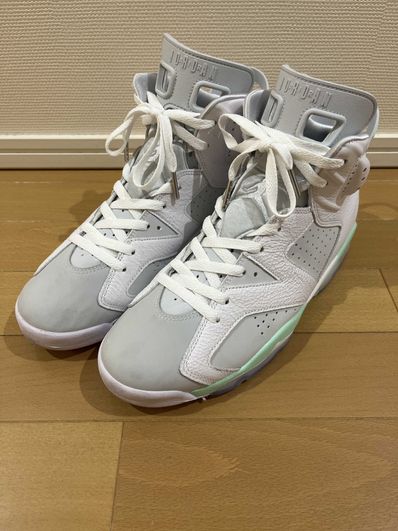 Nike Women's Air Jordan 6 "Mint Foam"