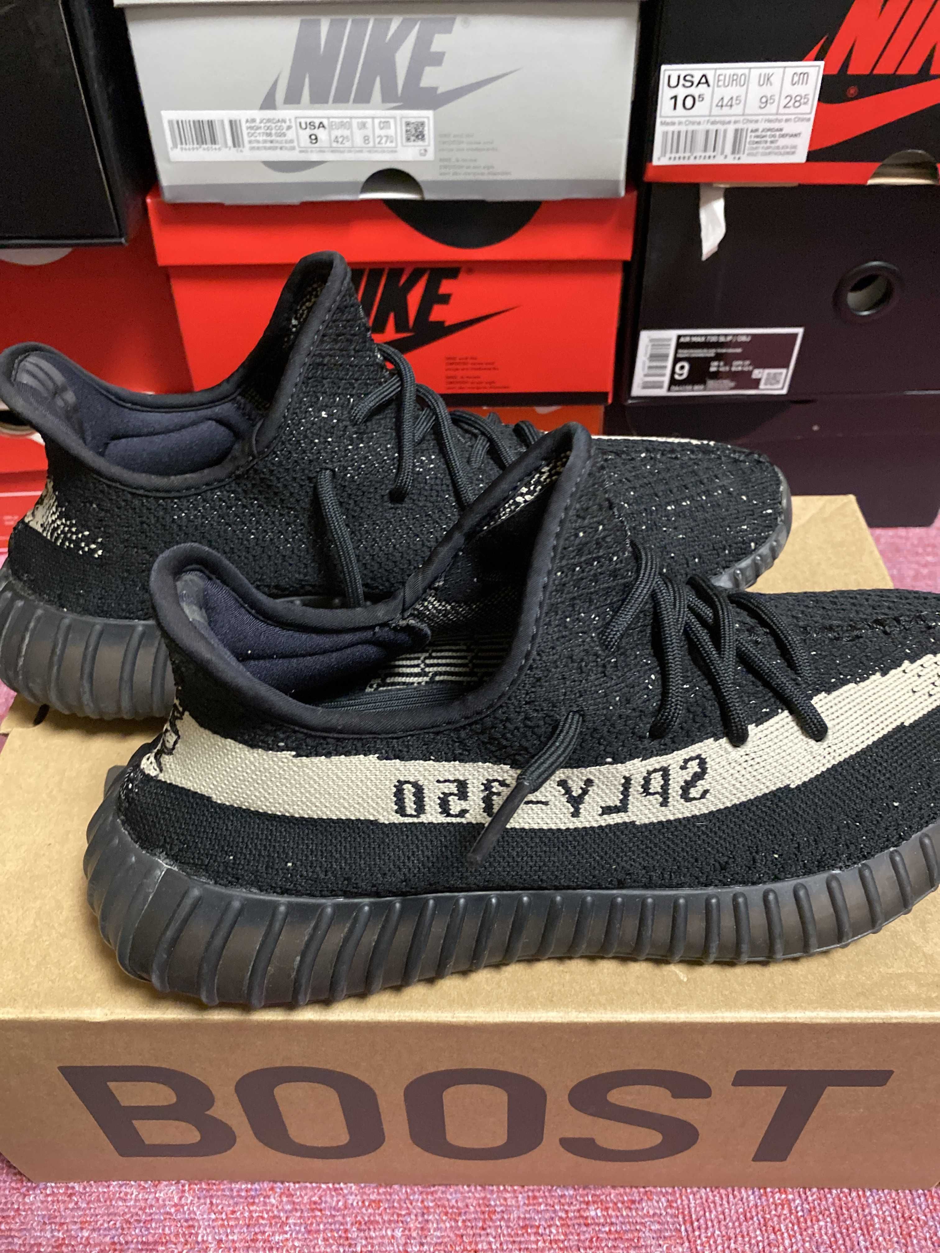 adidas YEEZY Boost 350 V2 "Oreo"