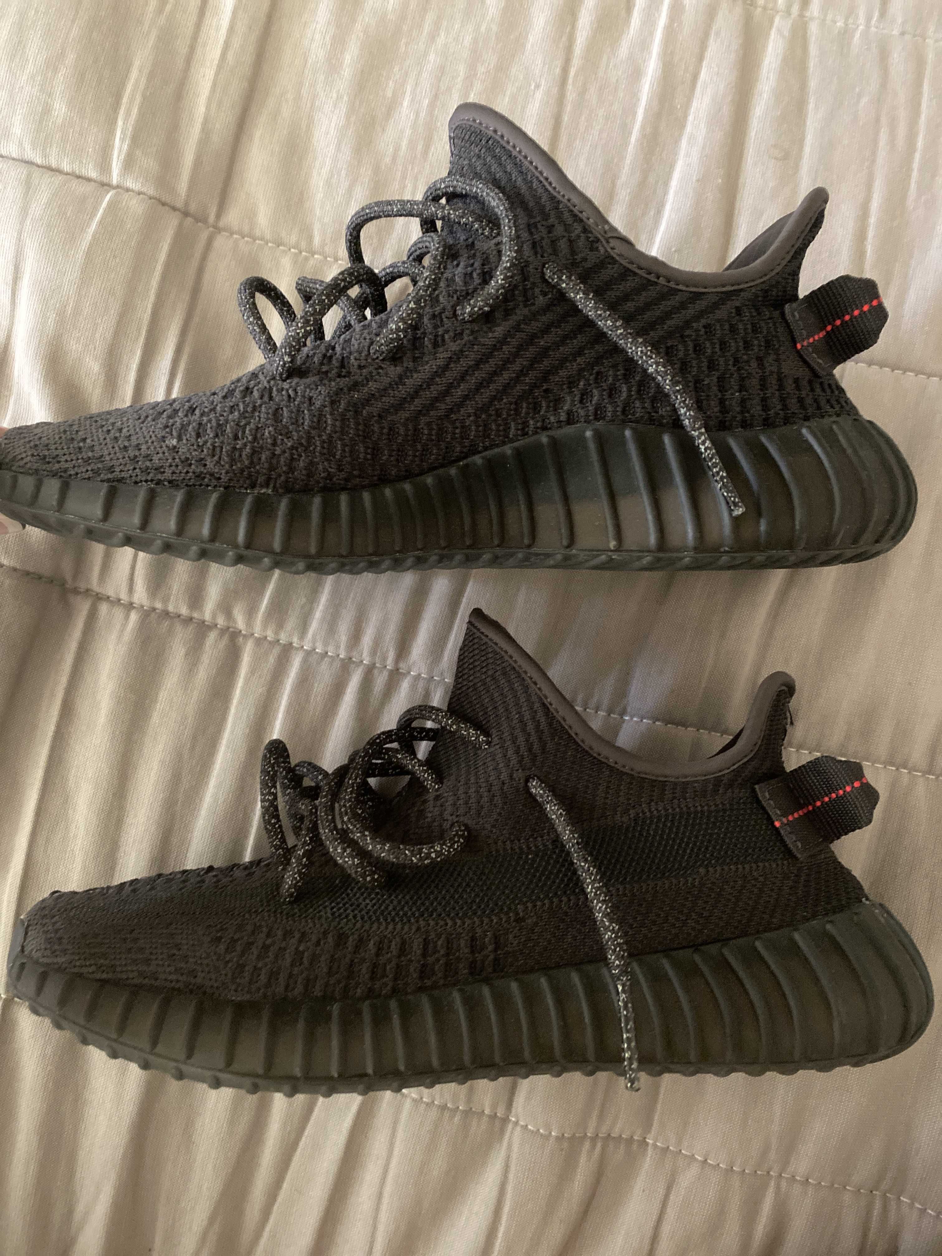adidas YEEZY Boost 350 V2 "Black"