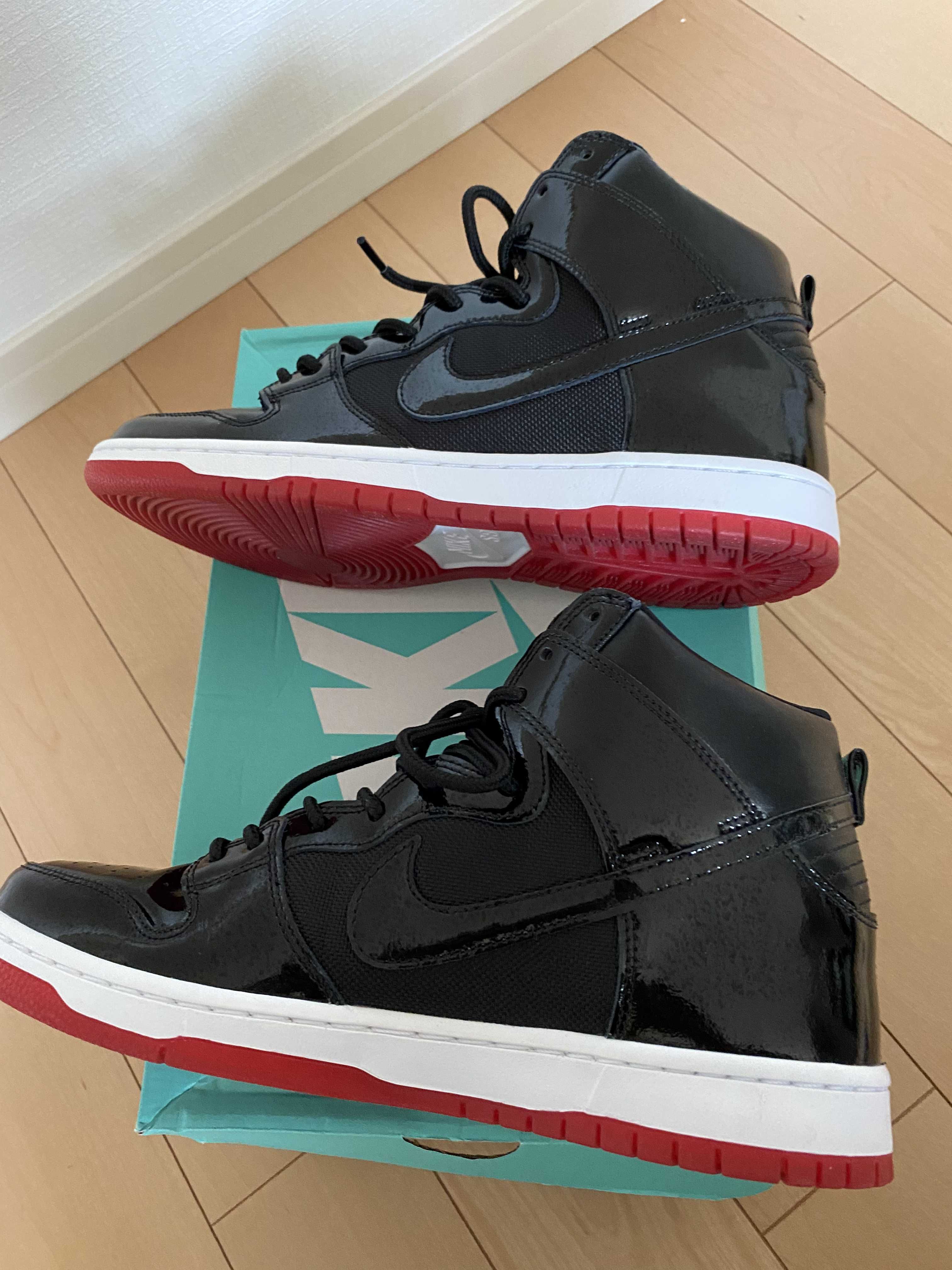 Nike SB Dunk High "Bred"