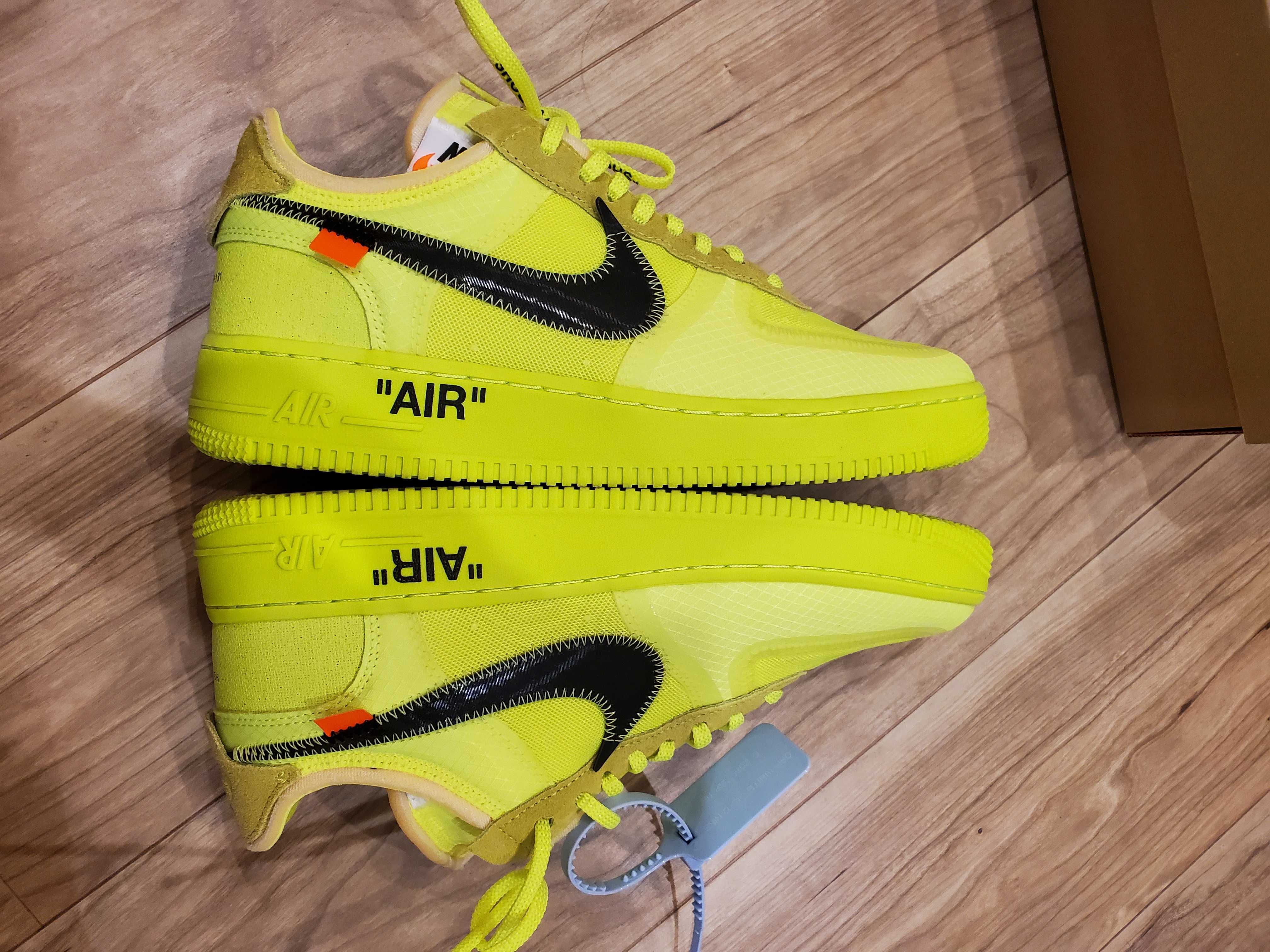 Off-White × Nike Air Force 1 Low "Volt"