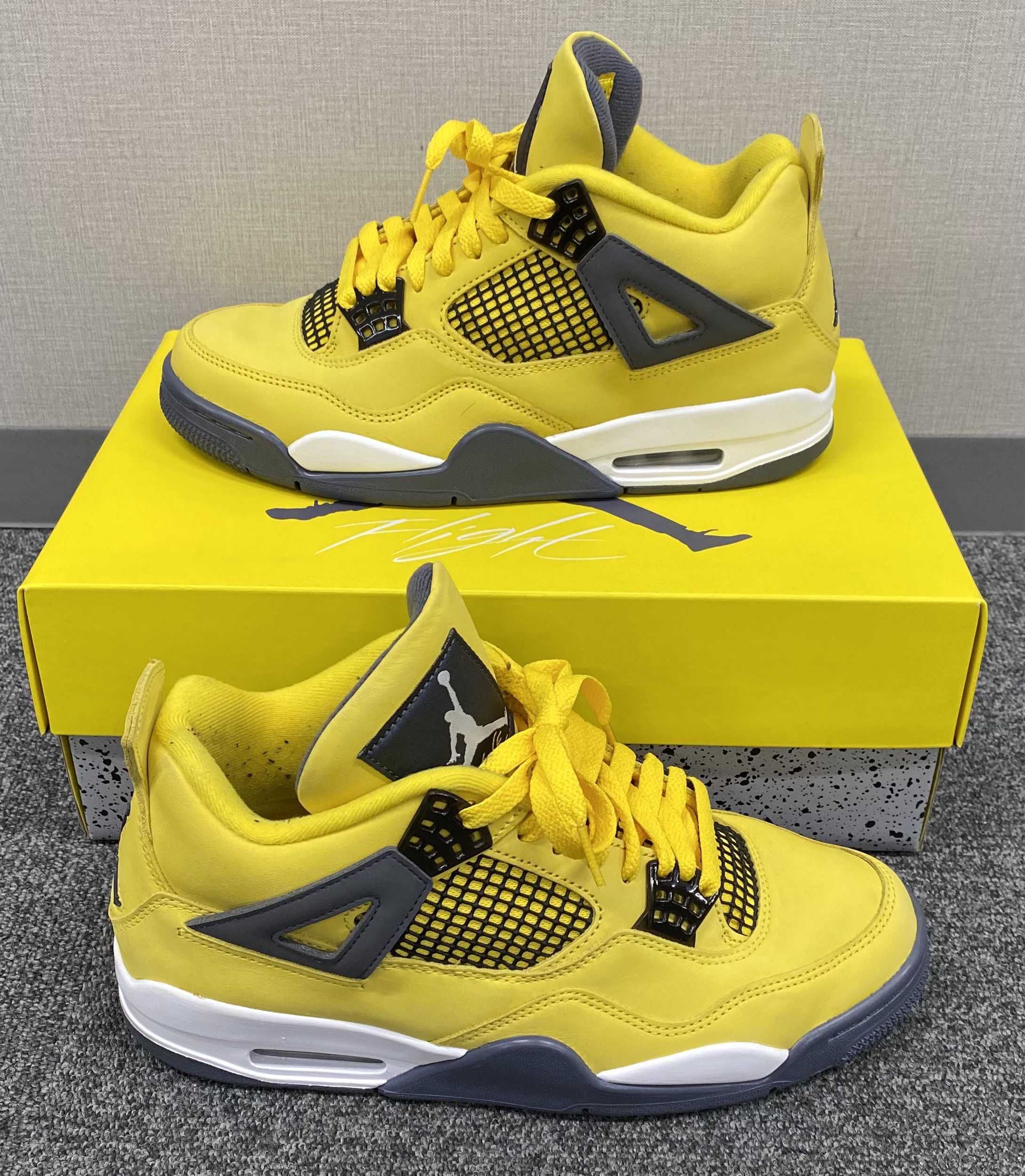 Nike Air Jordan 4 "Tour Yellow"