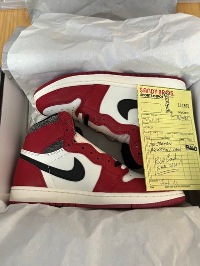 Nike Air Jordan 1 High OG "Lost & Found/Chicago"