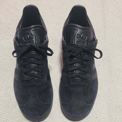 adidas Gazelle "Triple Black"