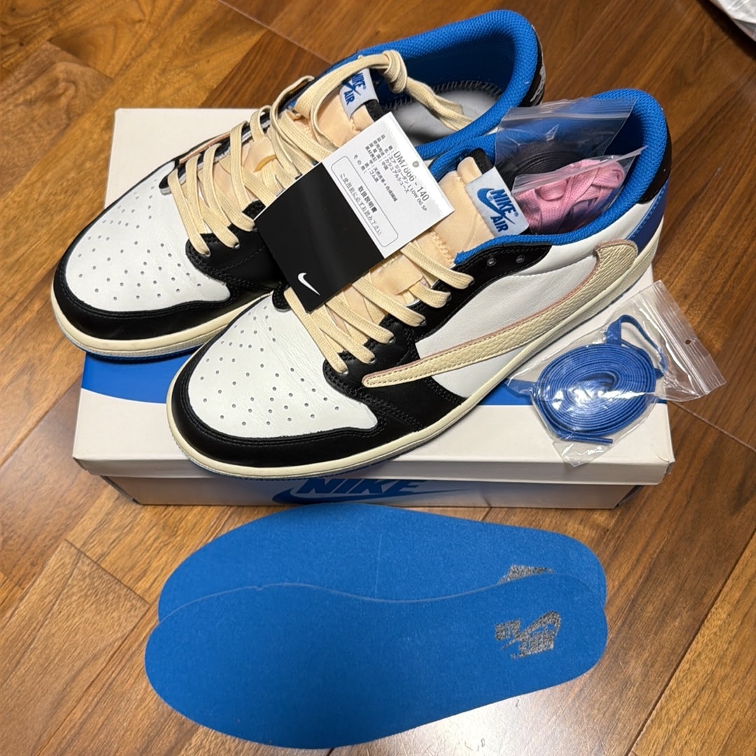 Travis Scott × fragment design × Nike Air Jordan 1 Low OG SP "Military Blue"