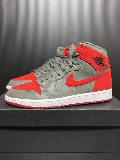 Nike Air Jordan 1 Retro High "Camo 3M Bred"