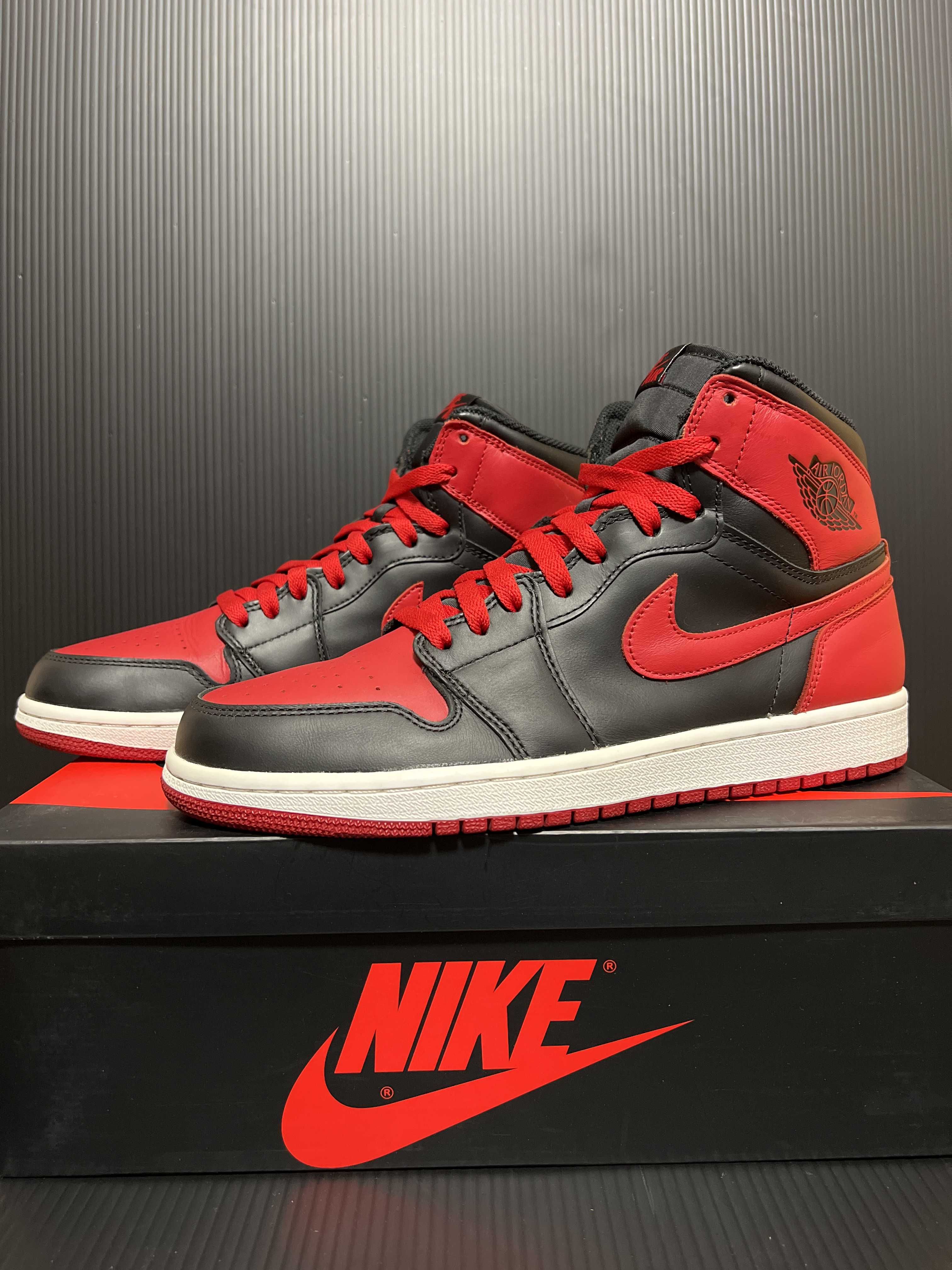 Nike Air Jordan 1 Retro High OG "Bred" (2013)