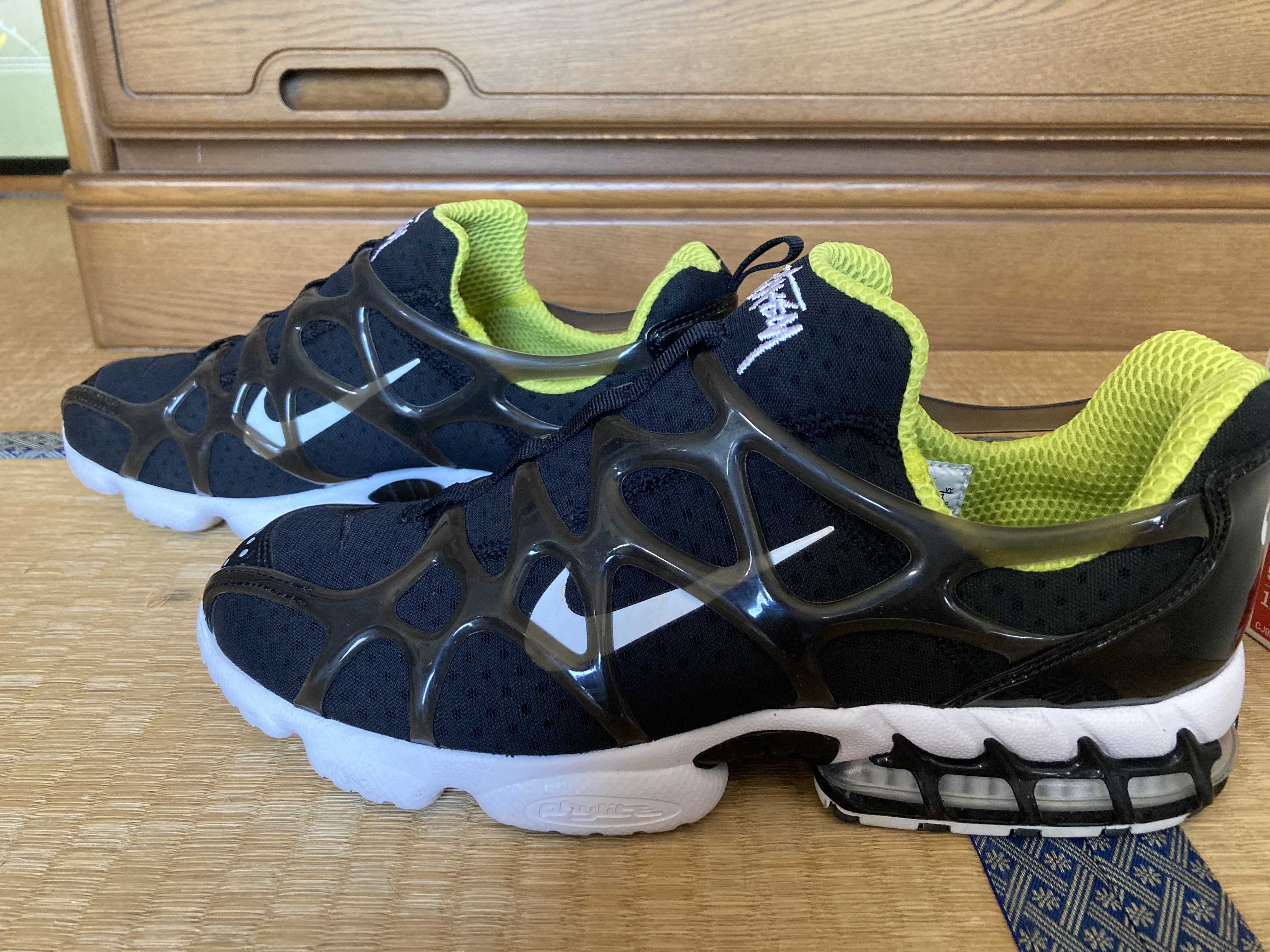 Stussy x Nike Air Zoom Kukini "Black/White/Bright Cactus"