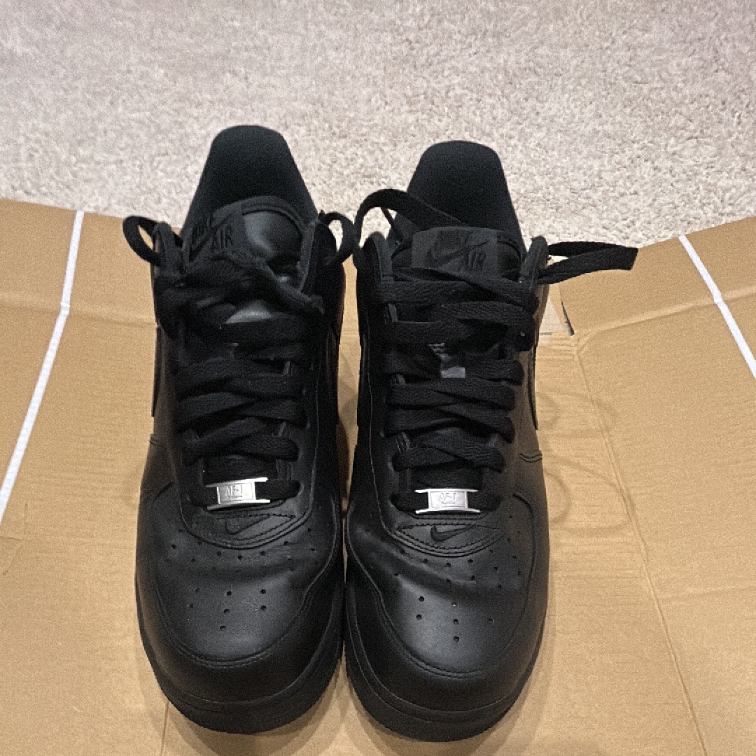 Supreme × Nike Air Force 1 Low "Black"