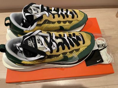 sacai × Nike Vapor Waffle "Tour Yellow/Stadium Green-Sail"