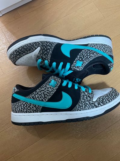 Nike SB Dunk Low "Elephant/Safari"