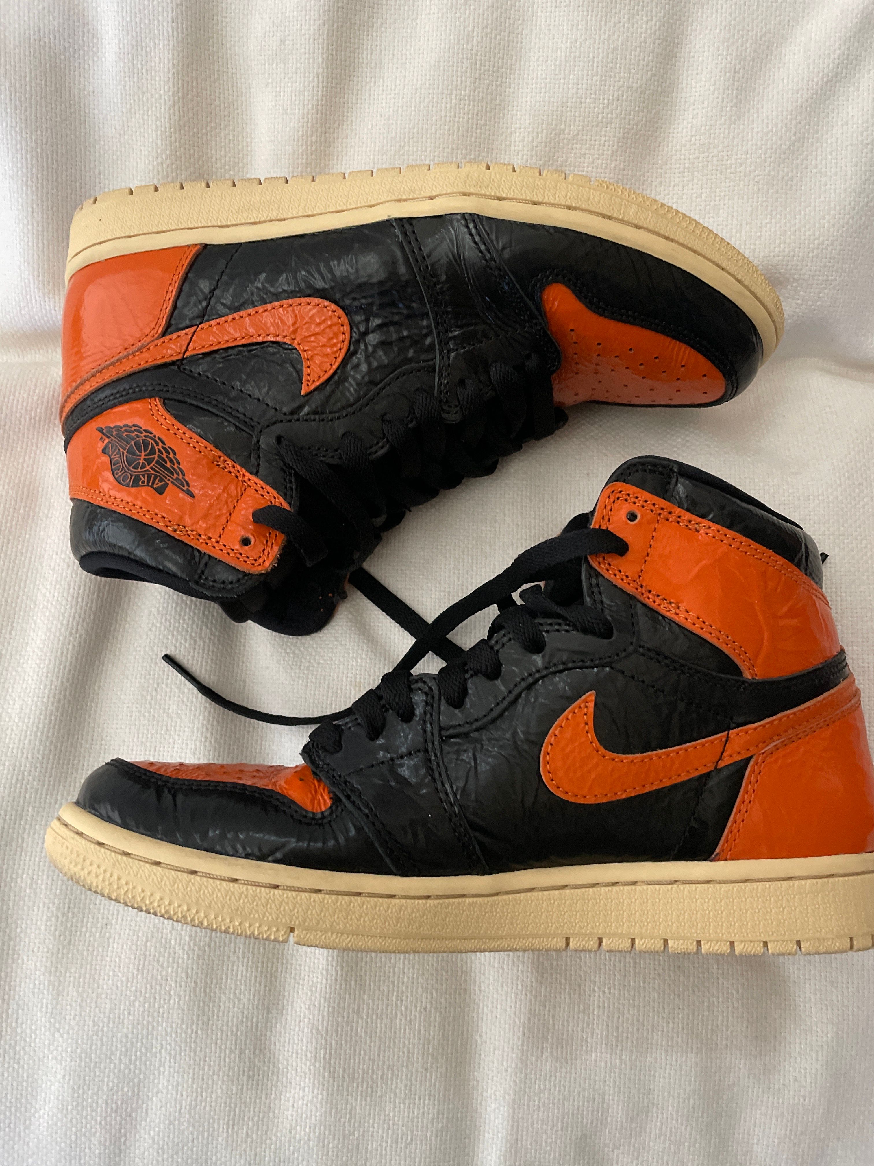 Nike Air Jordan 1 High "Shattered Backboard 3.0"