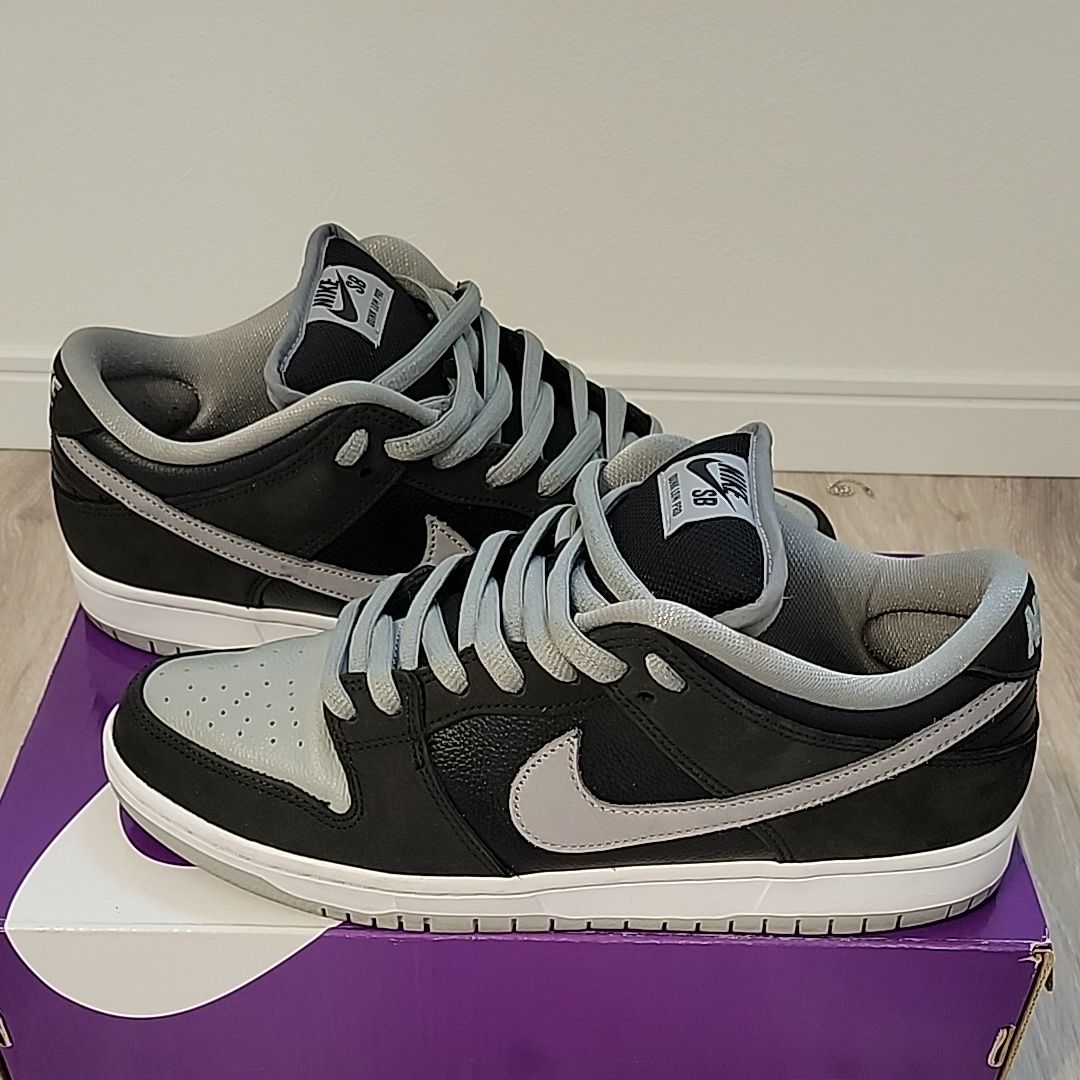 Nike SB Dunk Low "Shadow"