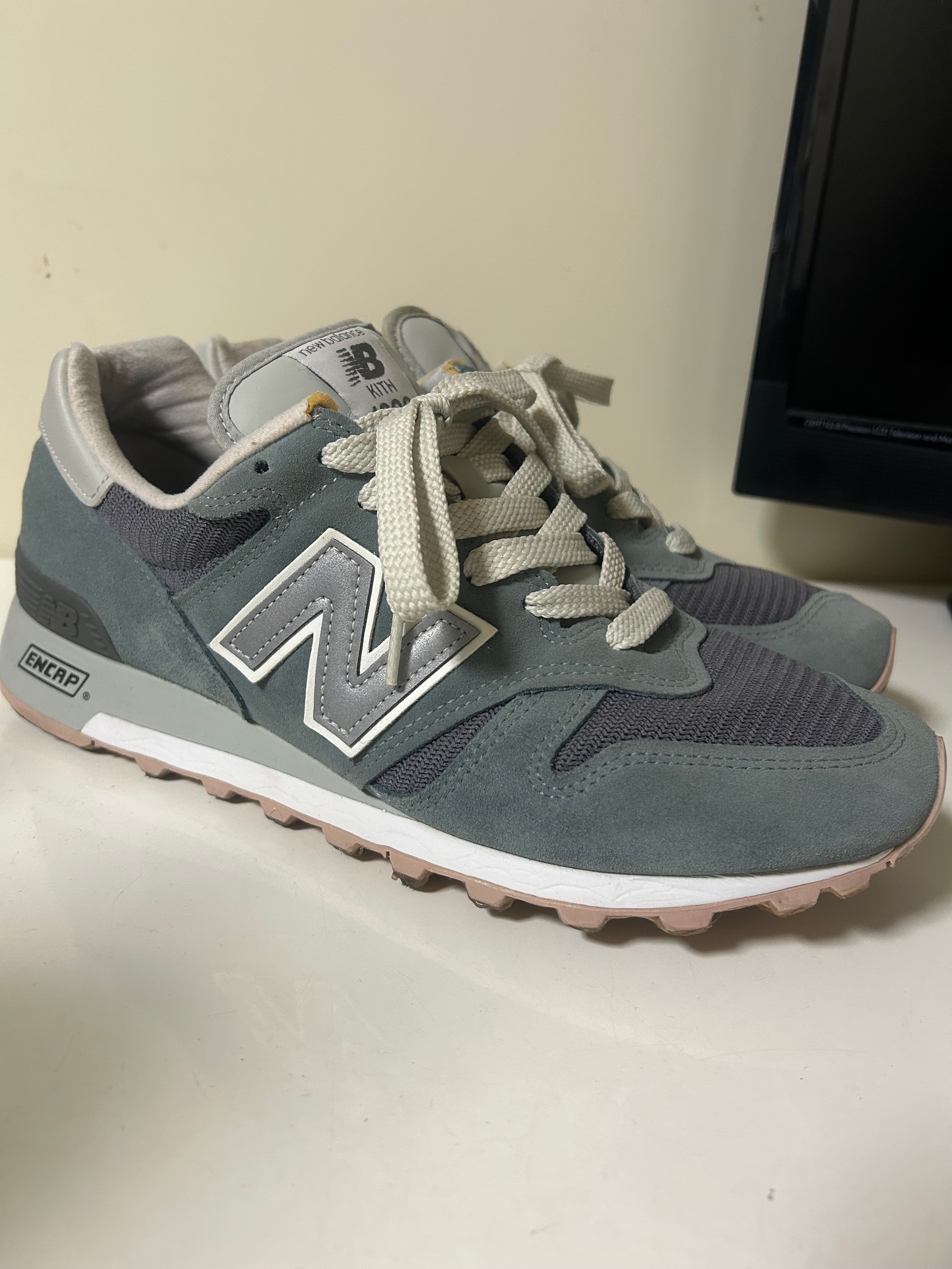 キス × ニューバランス 1300 "モーブソール"