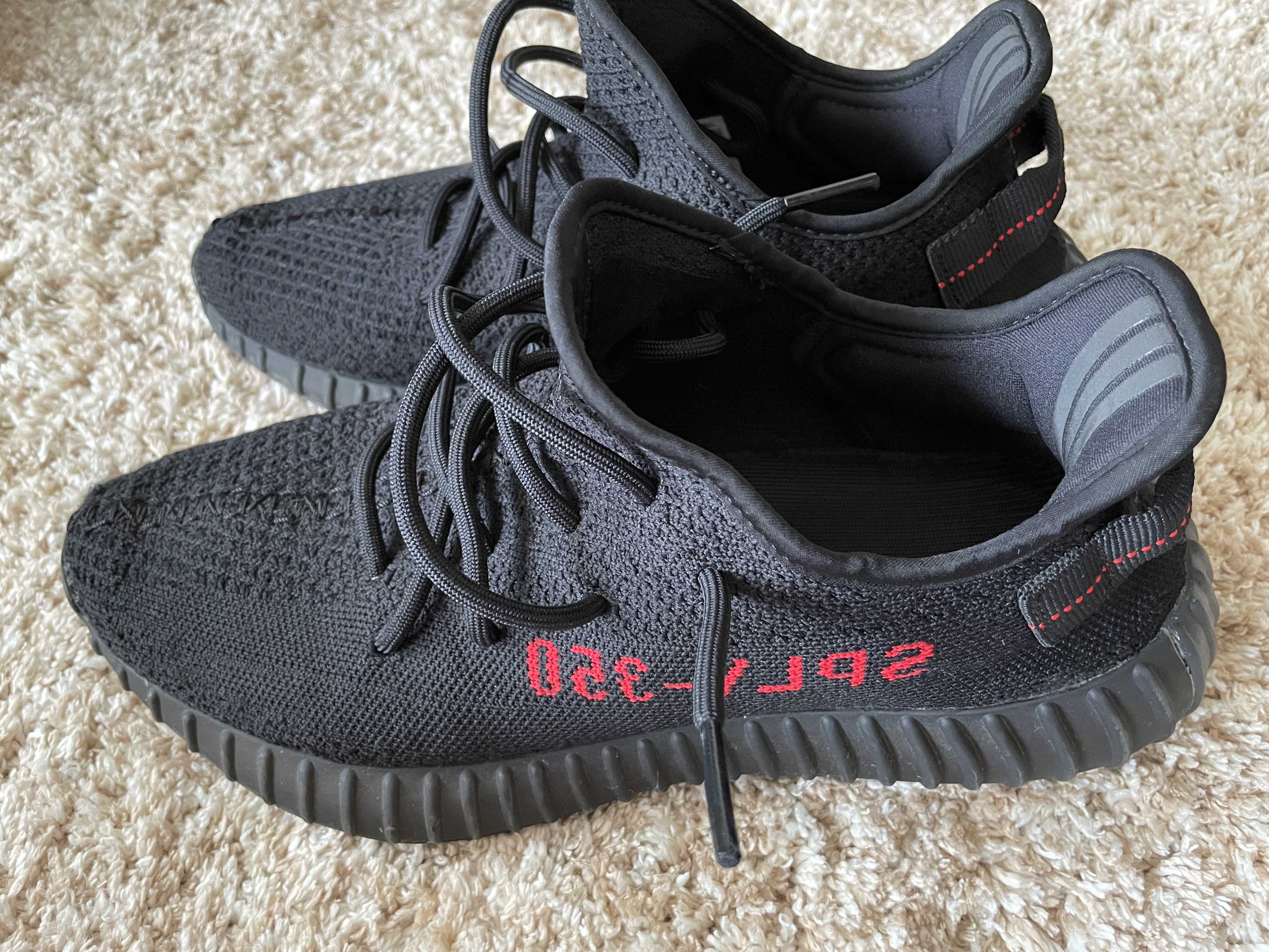 adidas YEEZY Boost 350 V2 "Core Black/Red" (2020)