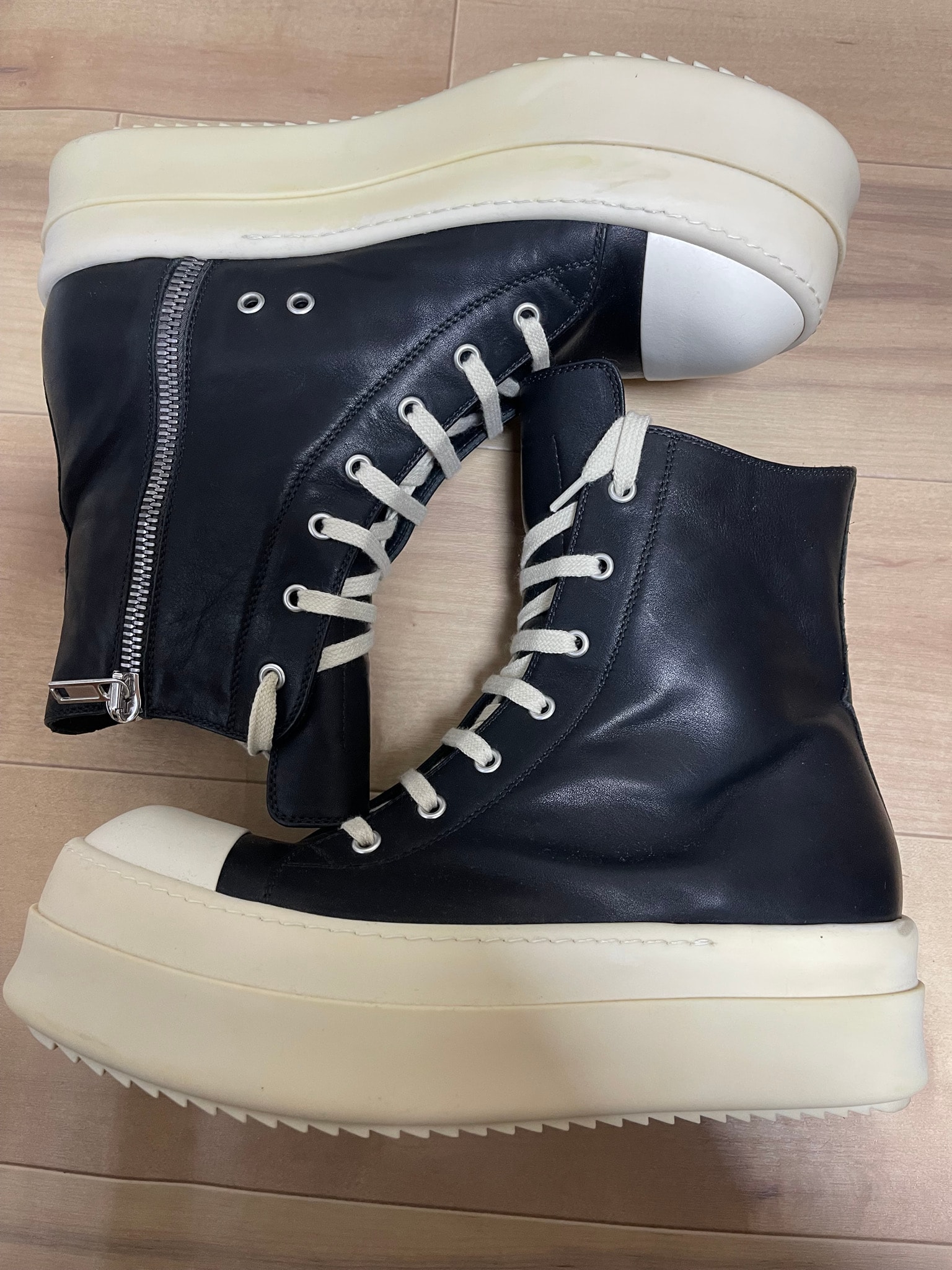 Rick Owens SS26 Mega Bumper Sneaks "Black/Milk"